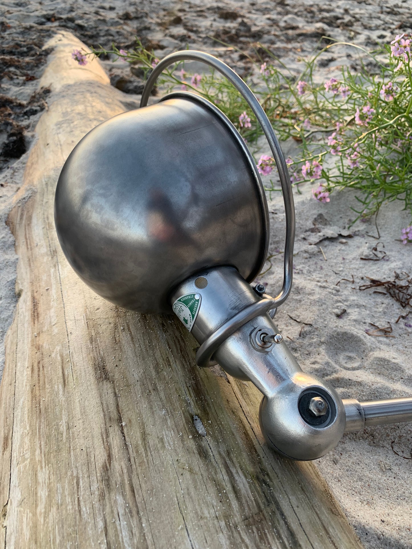 Schöne Jieldé-Lampe mit einem Arm