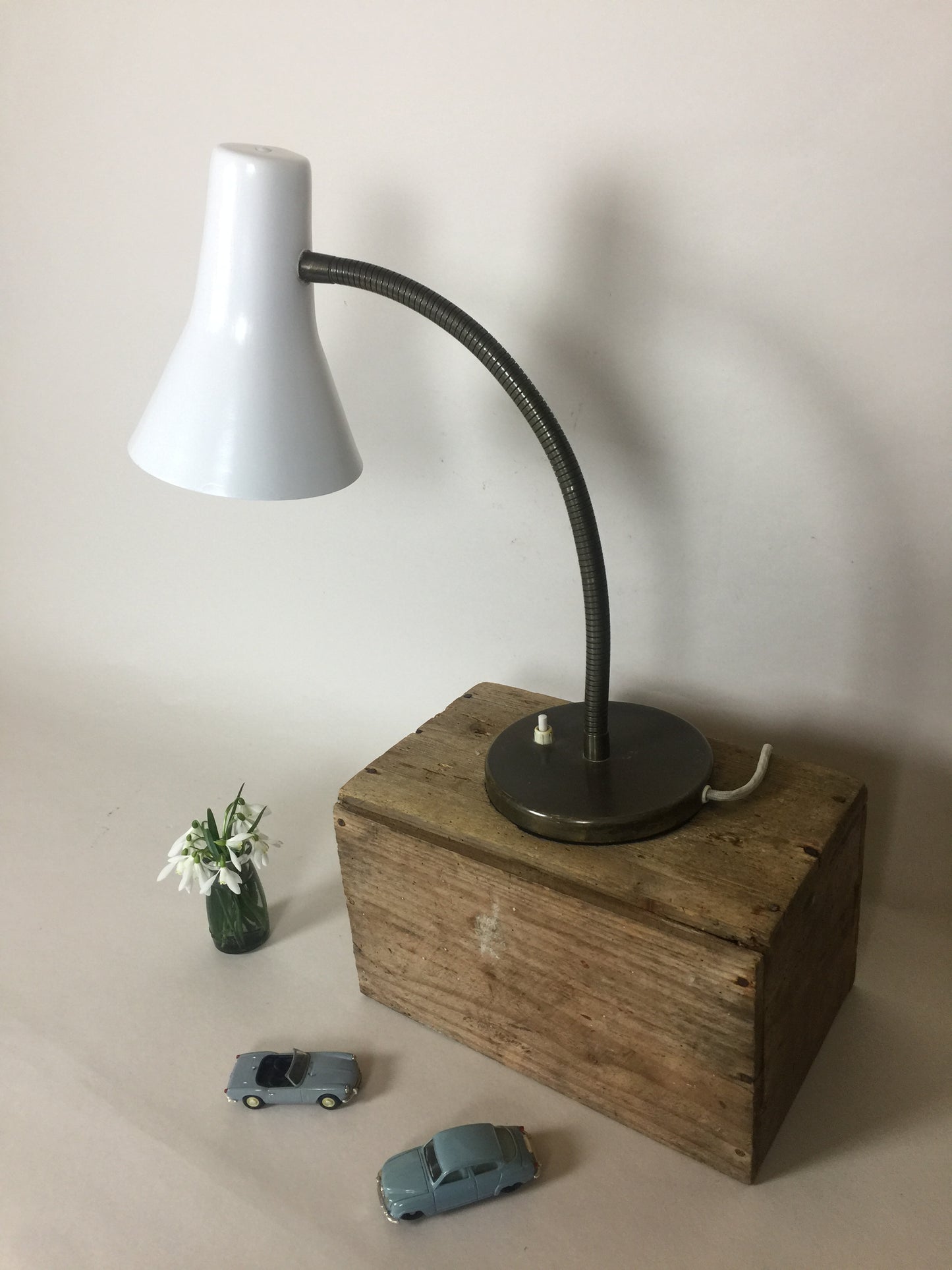 Tischlampe mit Flexarm