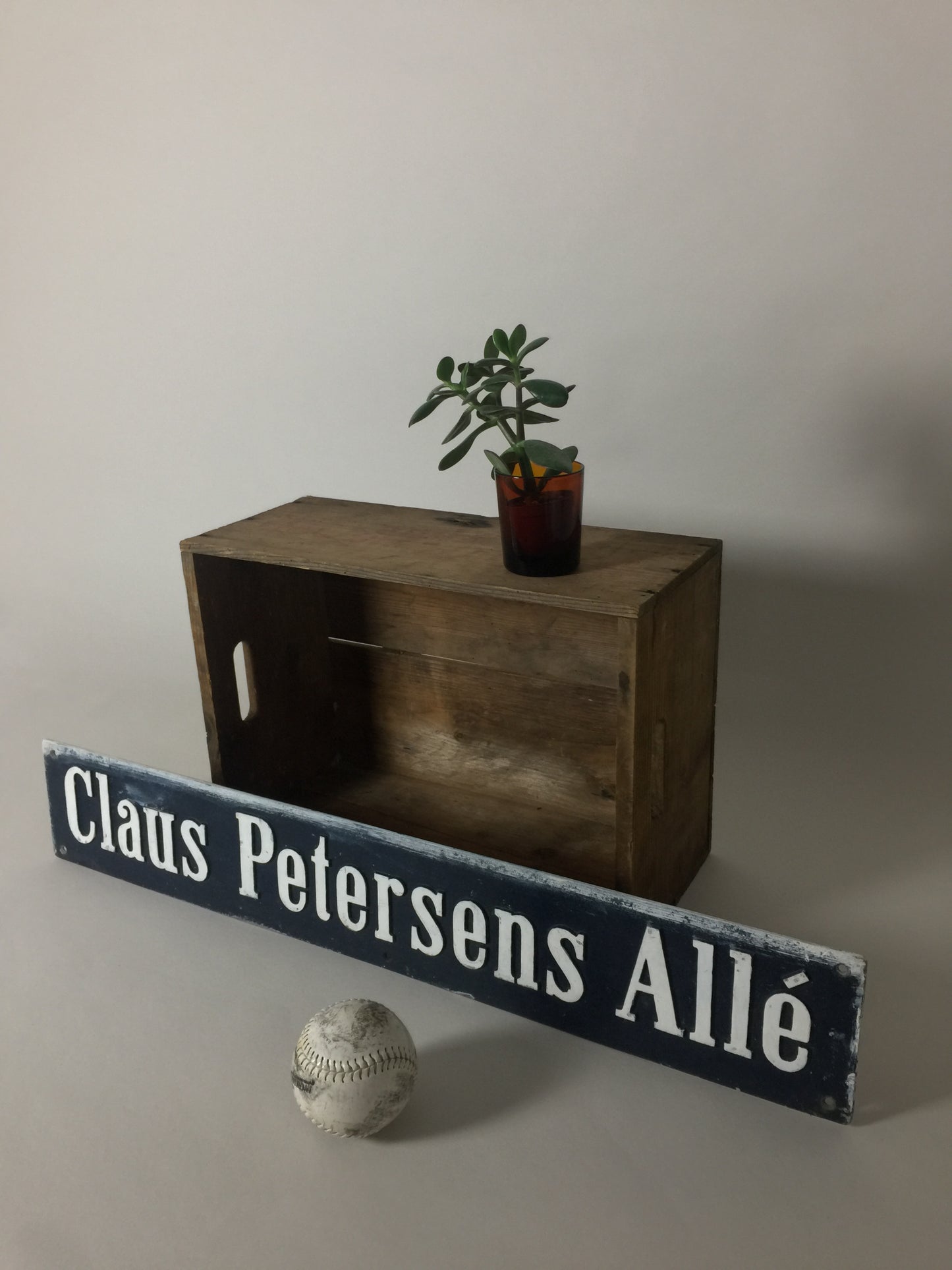 Straßenschild Claus Petersens Allé