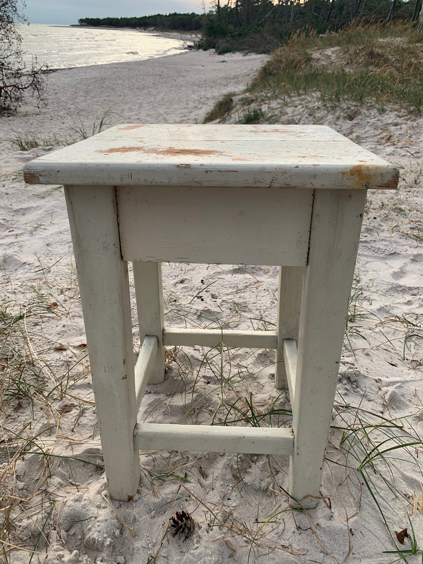 Der Hocker
