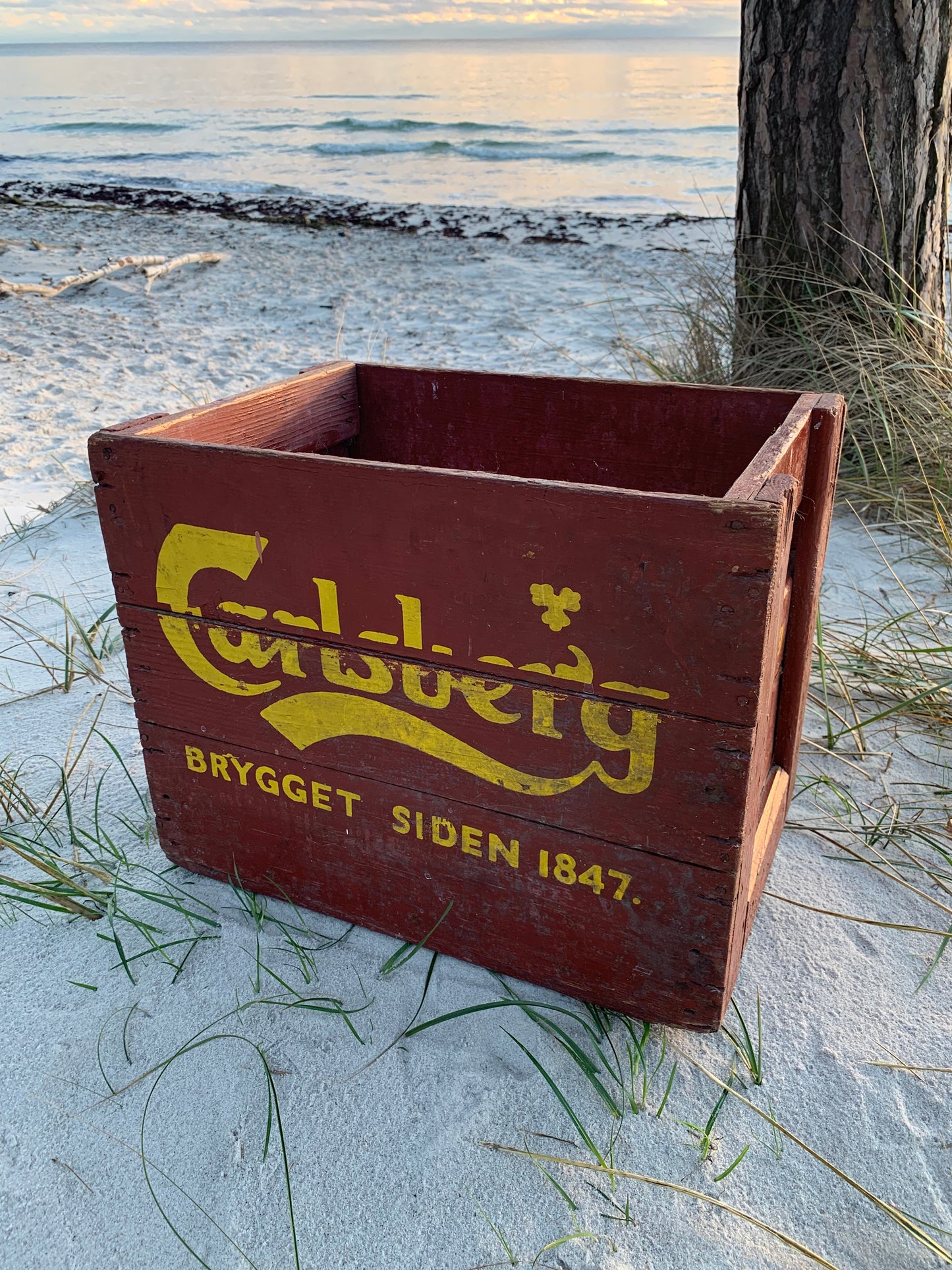 Alte Carlsberg-Bierkiste