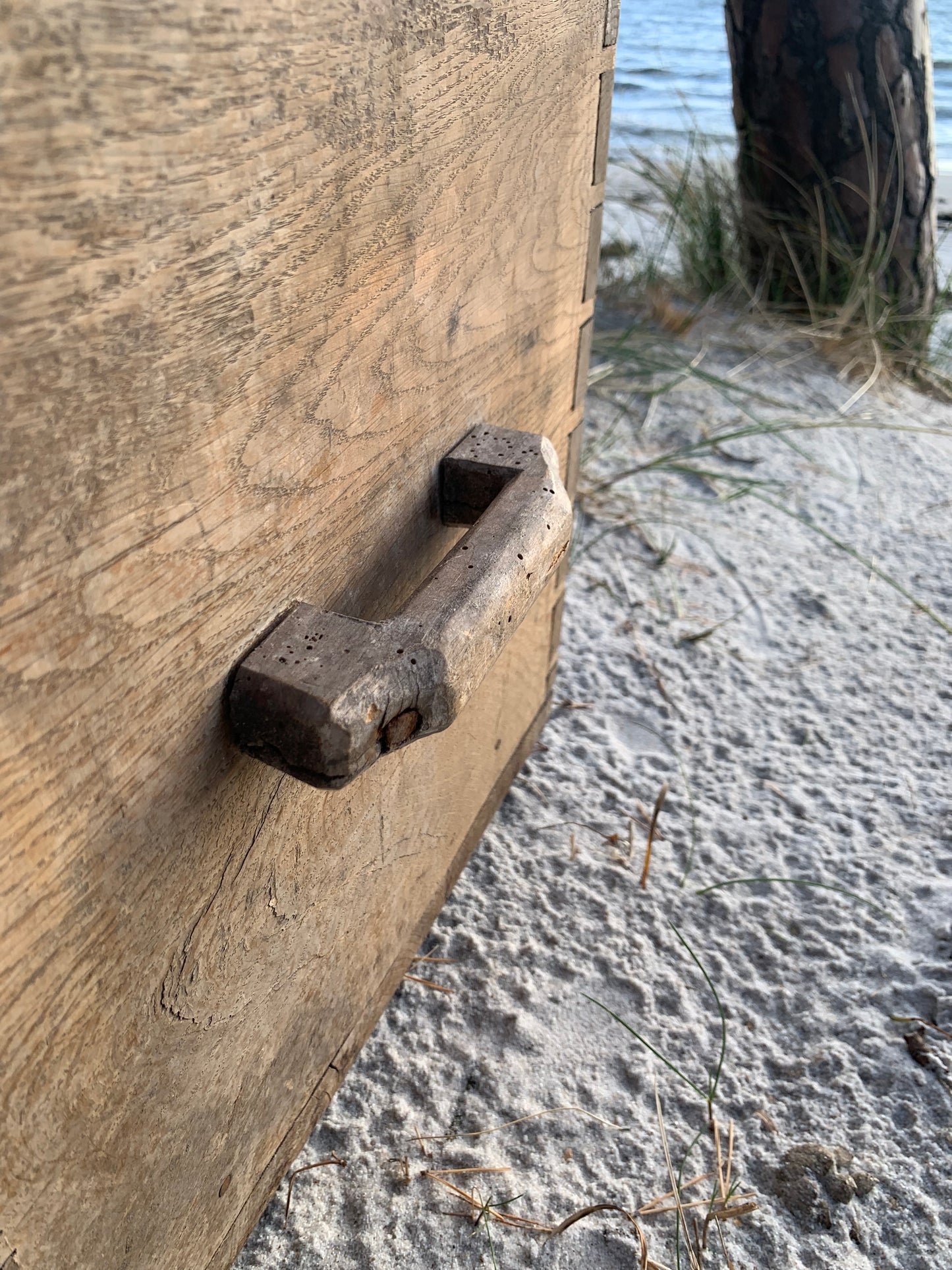 Holzkiste mit Tragegriff