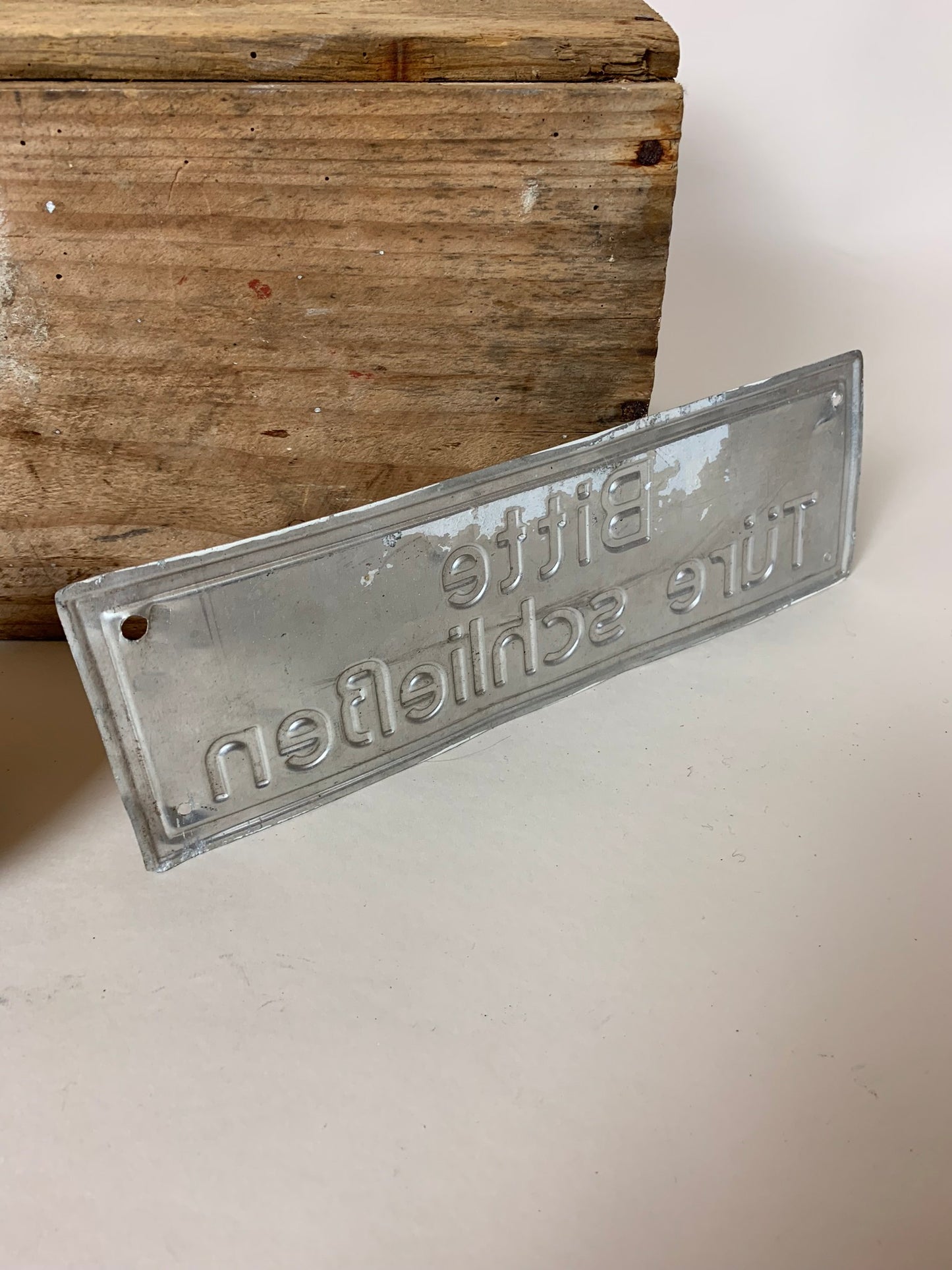 Kleines deutsches Schild
