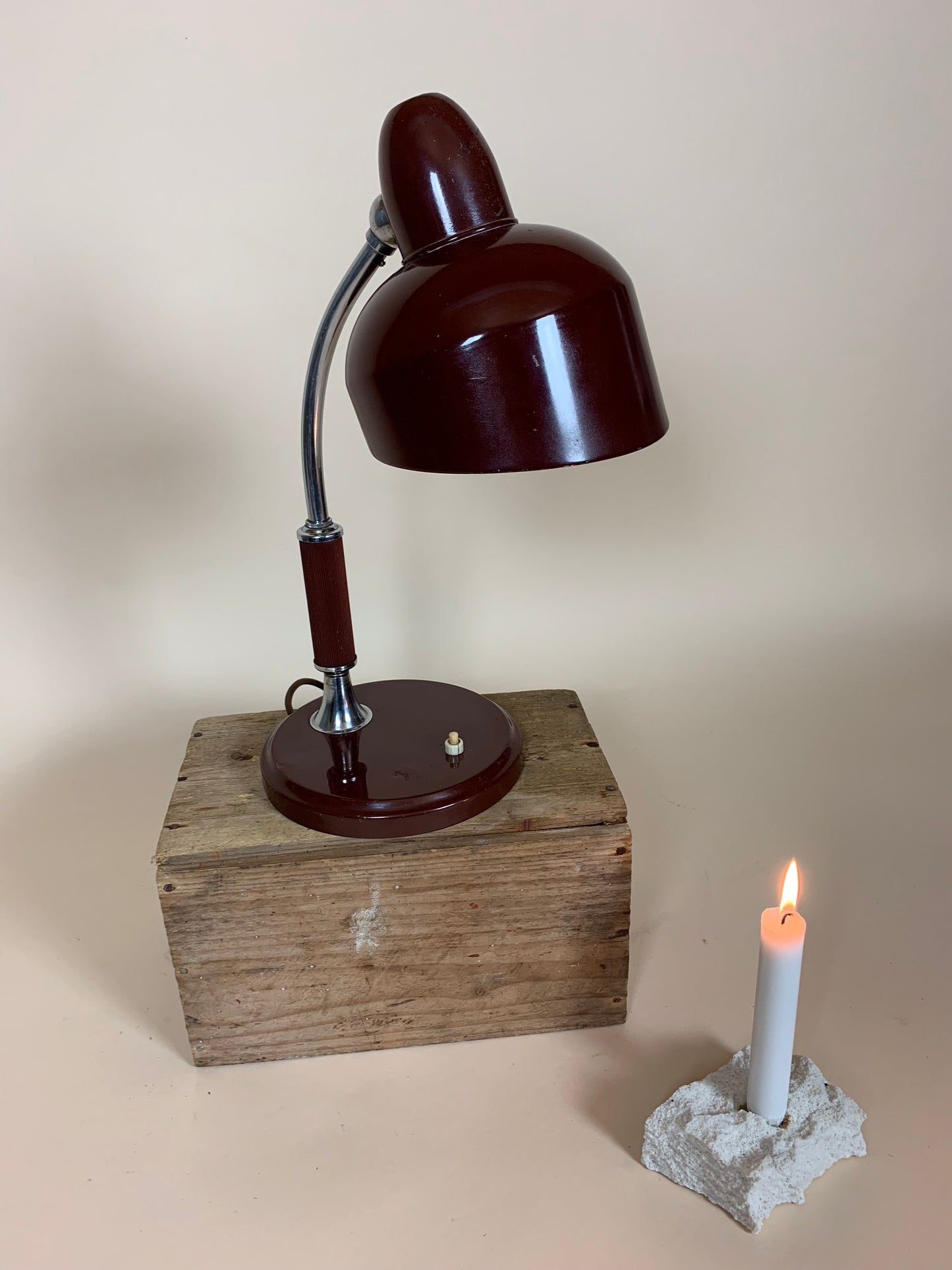 Escolux Tischlampe in Braun
