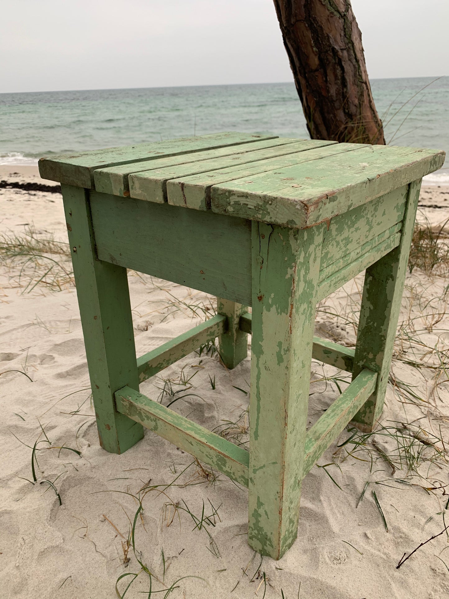 Der Hocker
