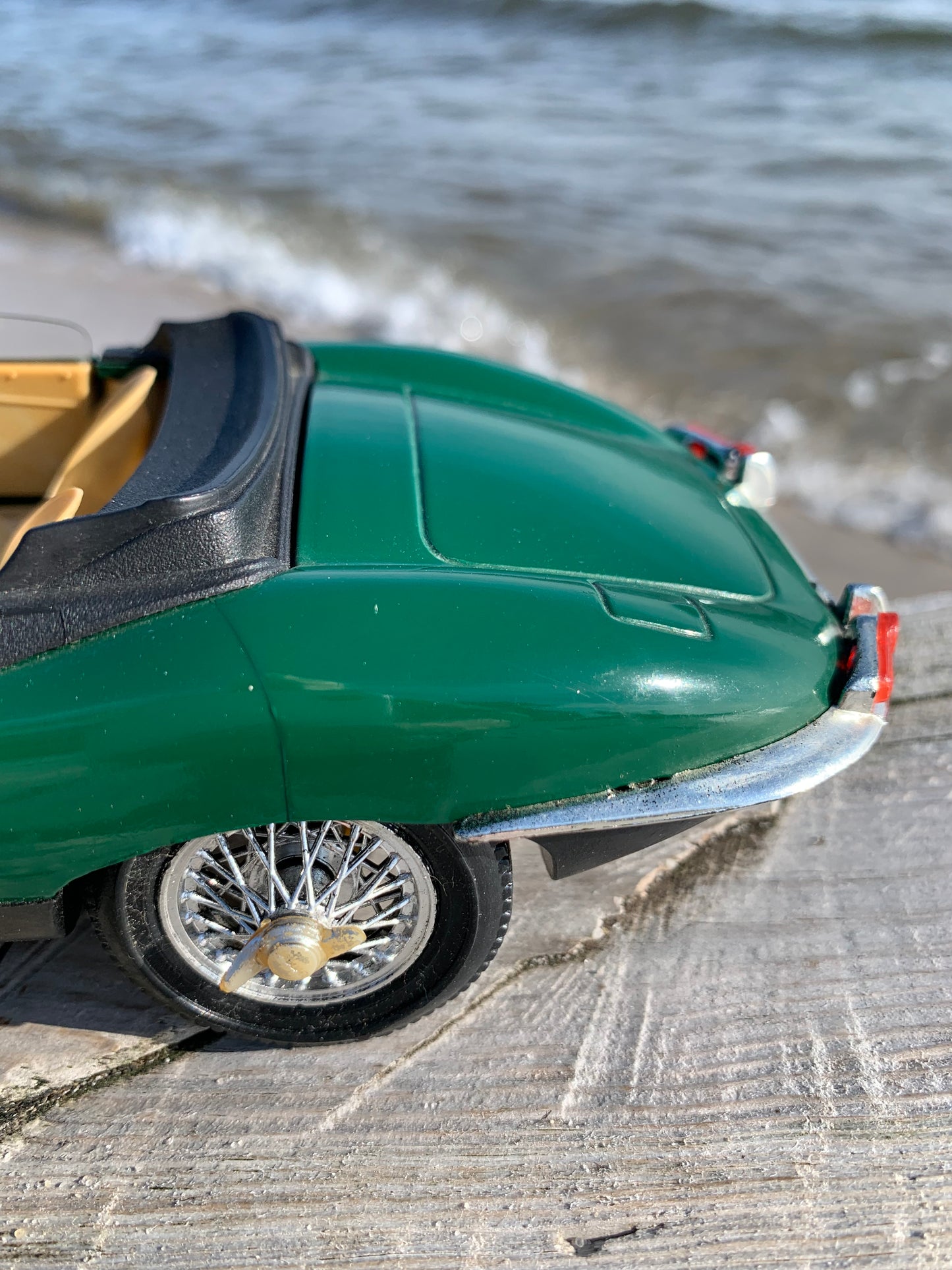 Jaguar E