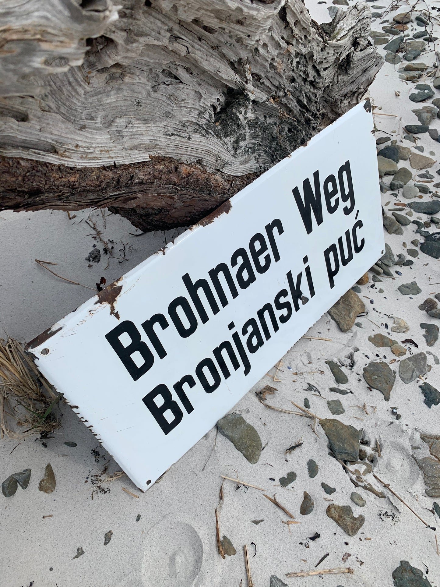 Großes Emailschild