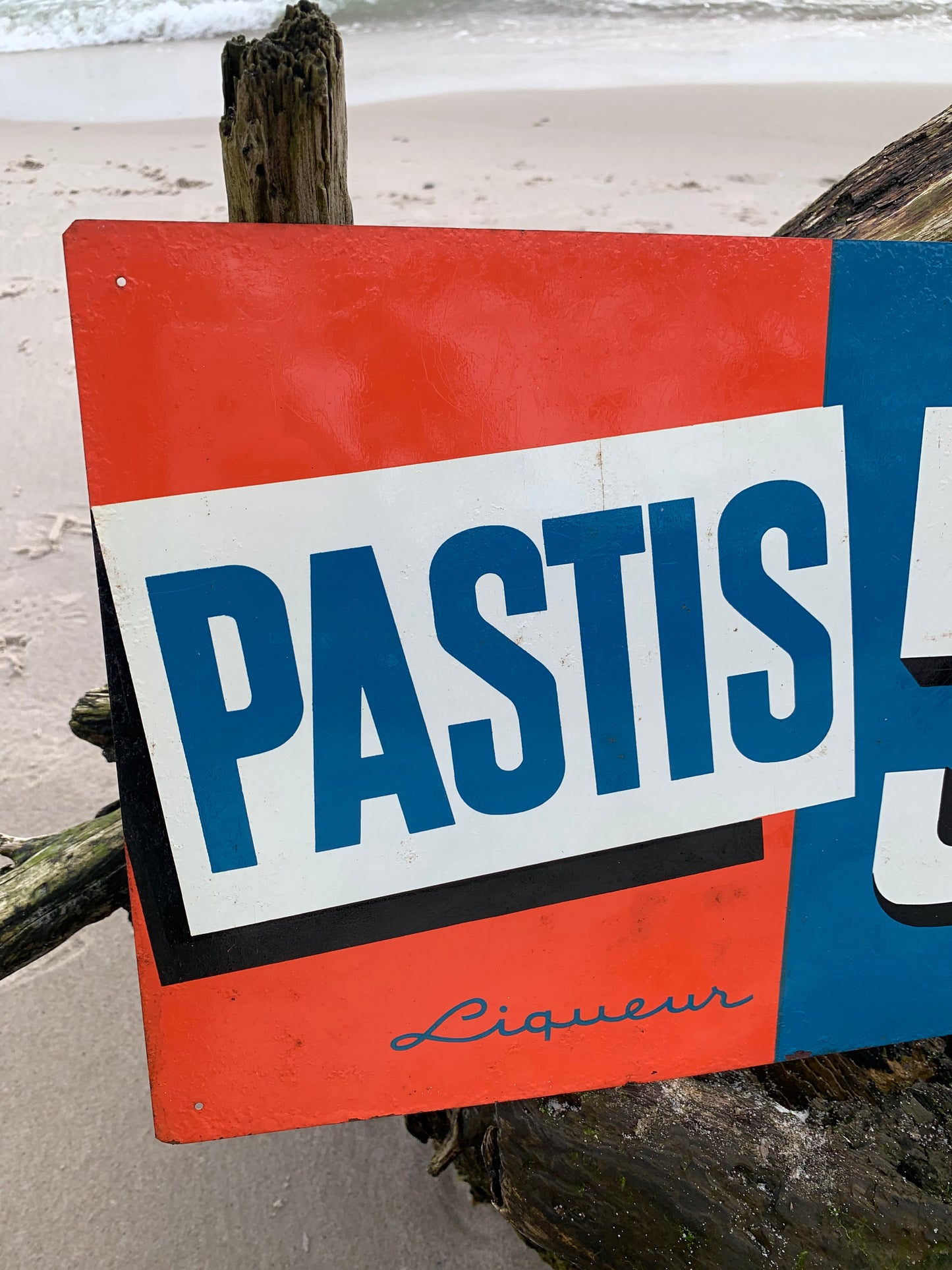 Pastis-Schild aus den 1960er Jahren