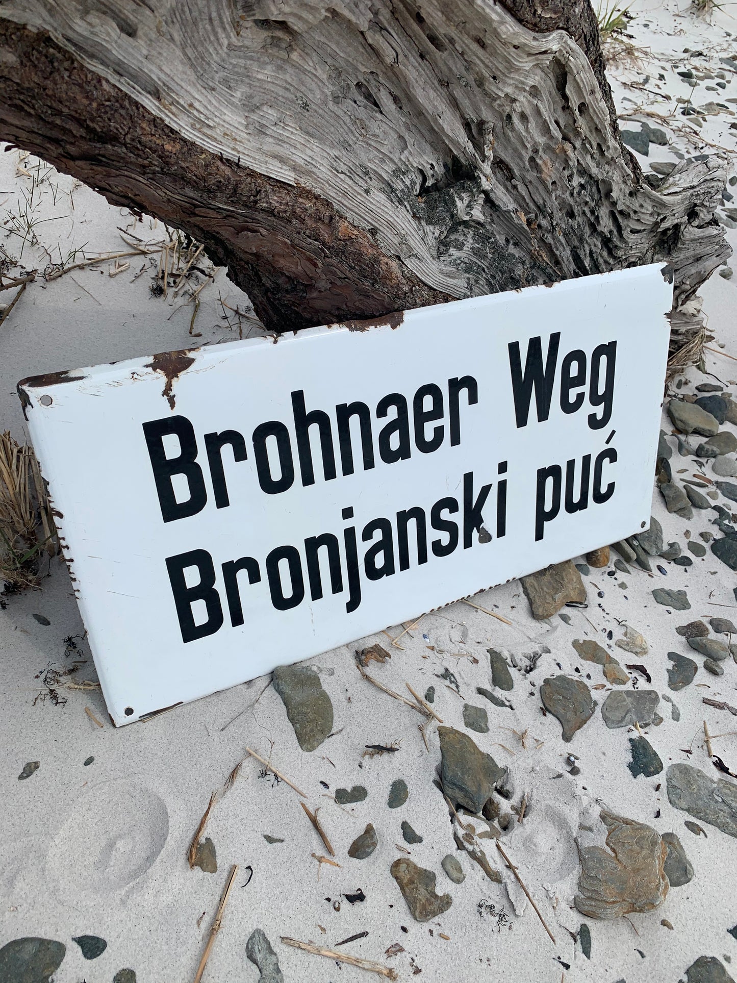 Großes Emailschild