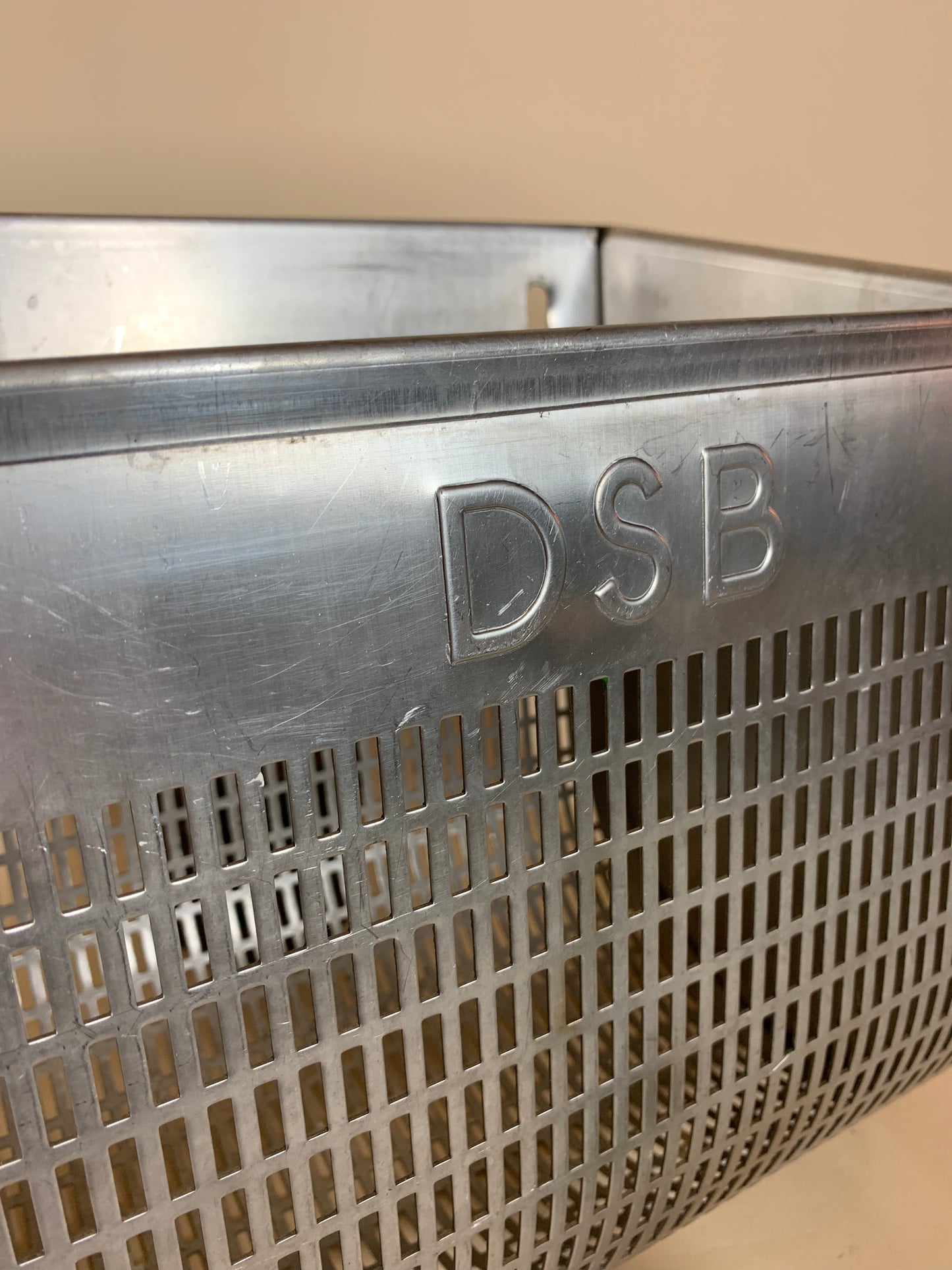 Schöne DSB-Mülltonne