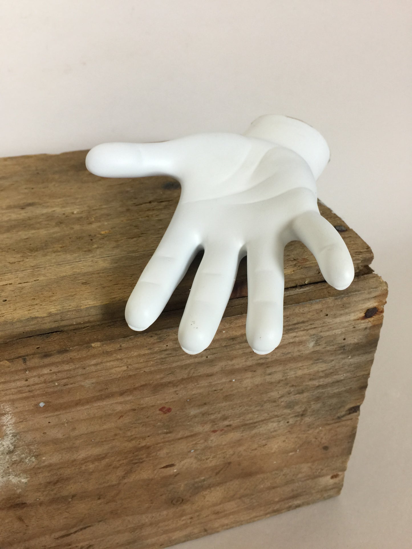 Kinderhand mit feinen Details