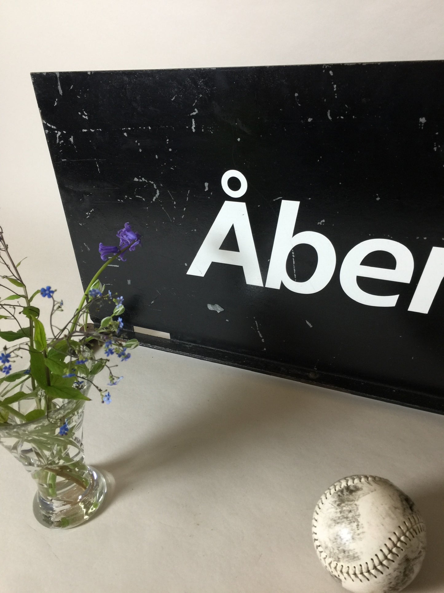 Offenes und geschlossenes Schild