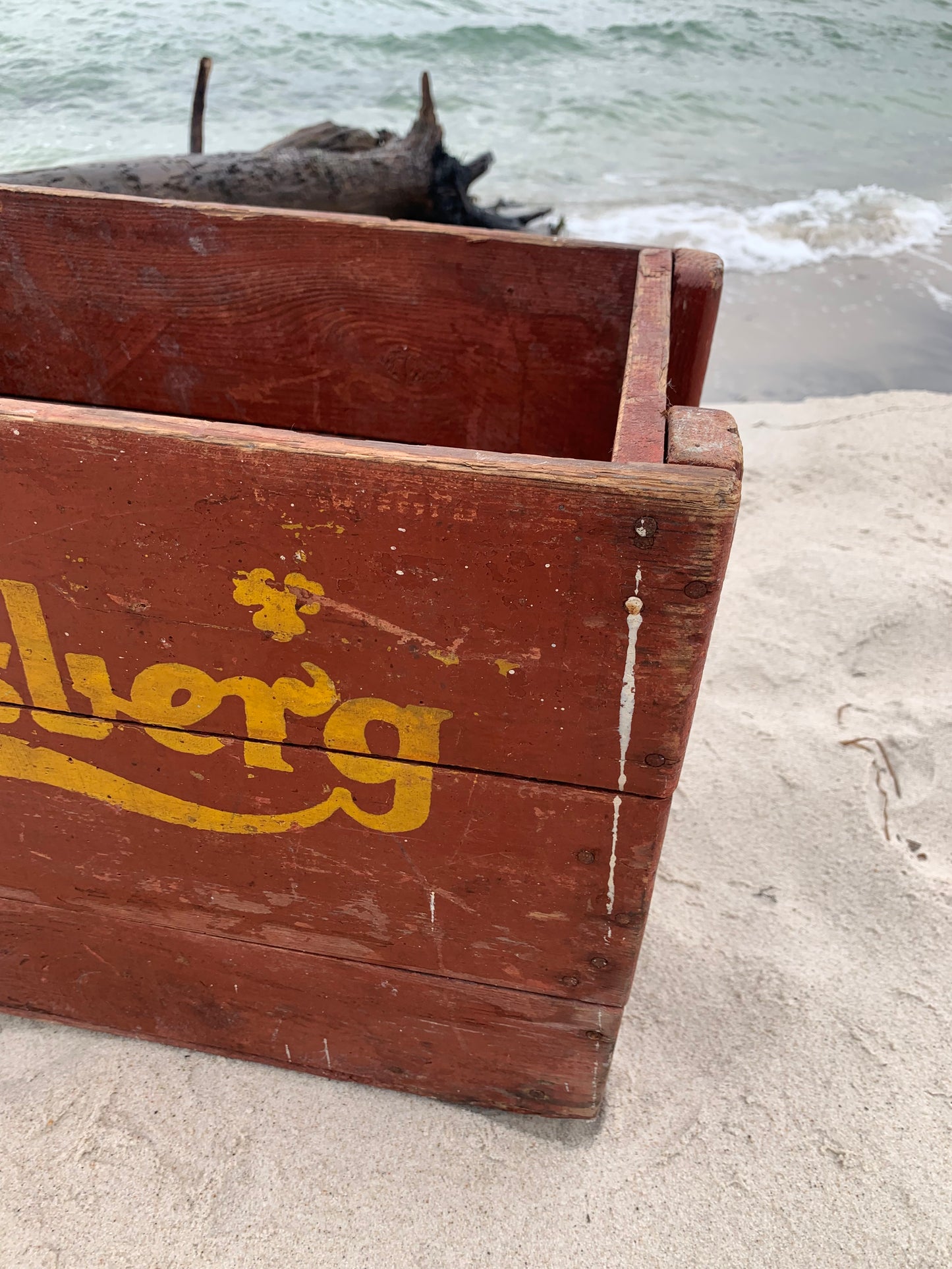 Alte Carlsberg-Bierkiste