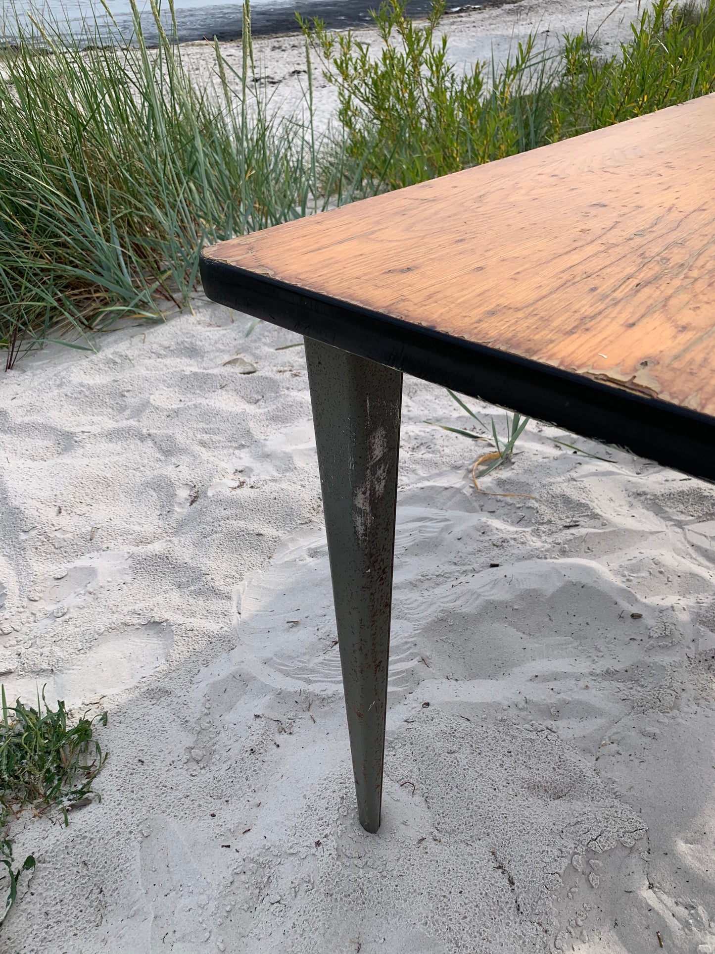 Industrieller Tisch