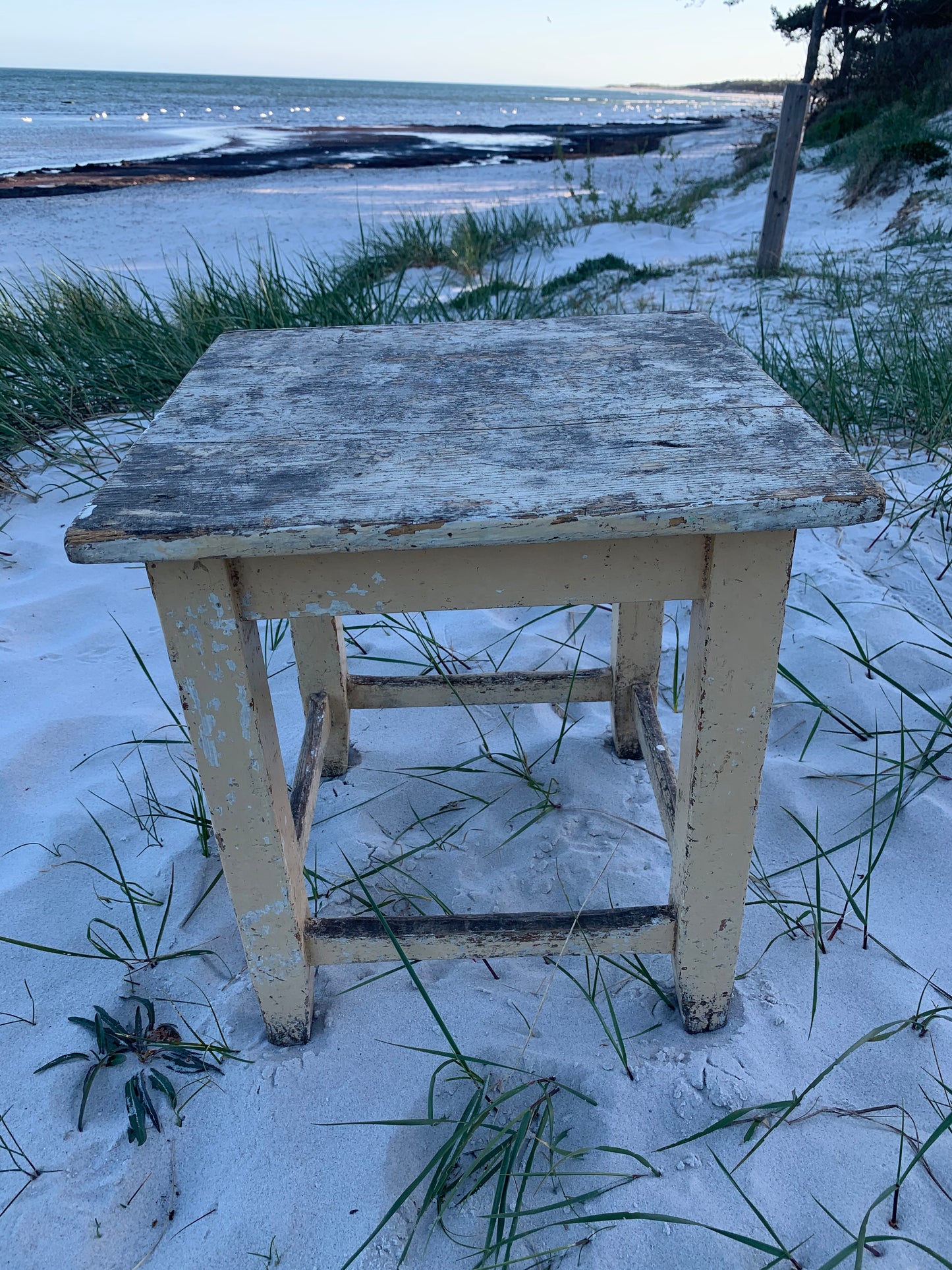 Der Hocker