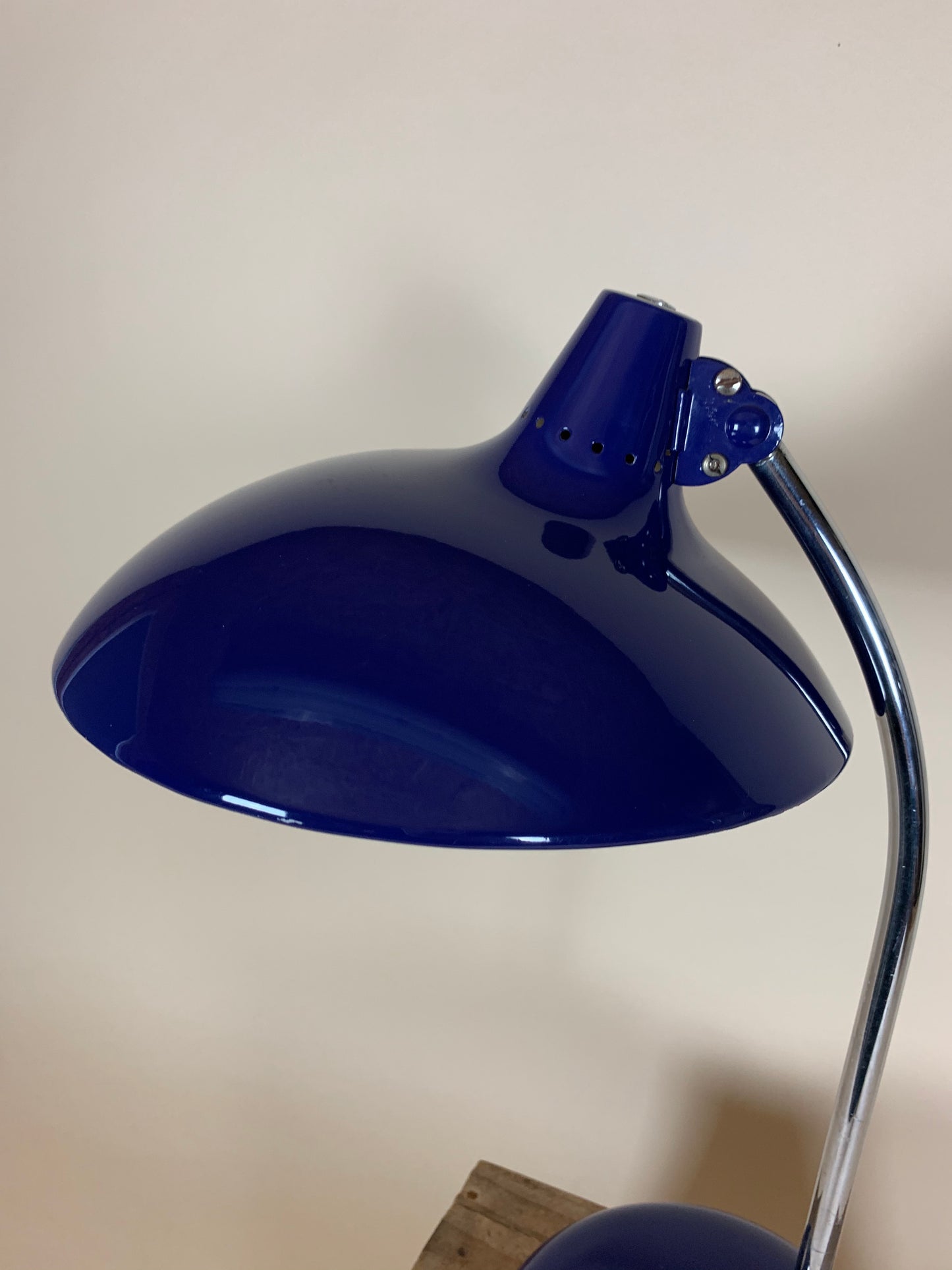 Kaiser Idell 6786 - Blau