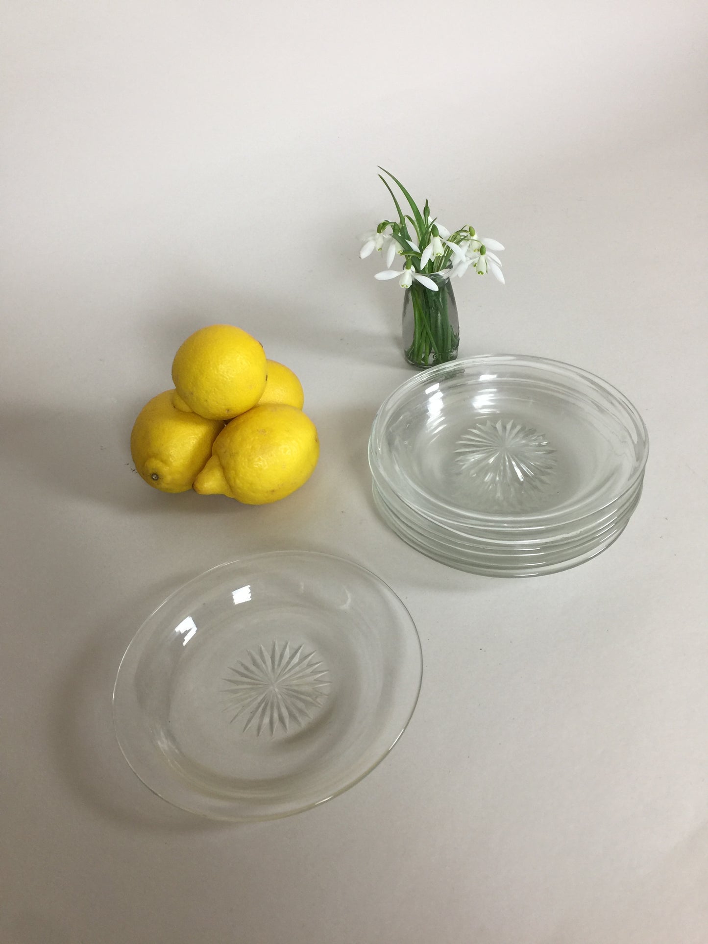 Schöne kleine Glasuntertassen (einzeln erhältlich)