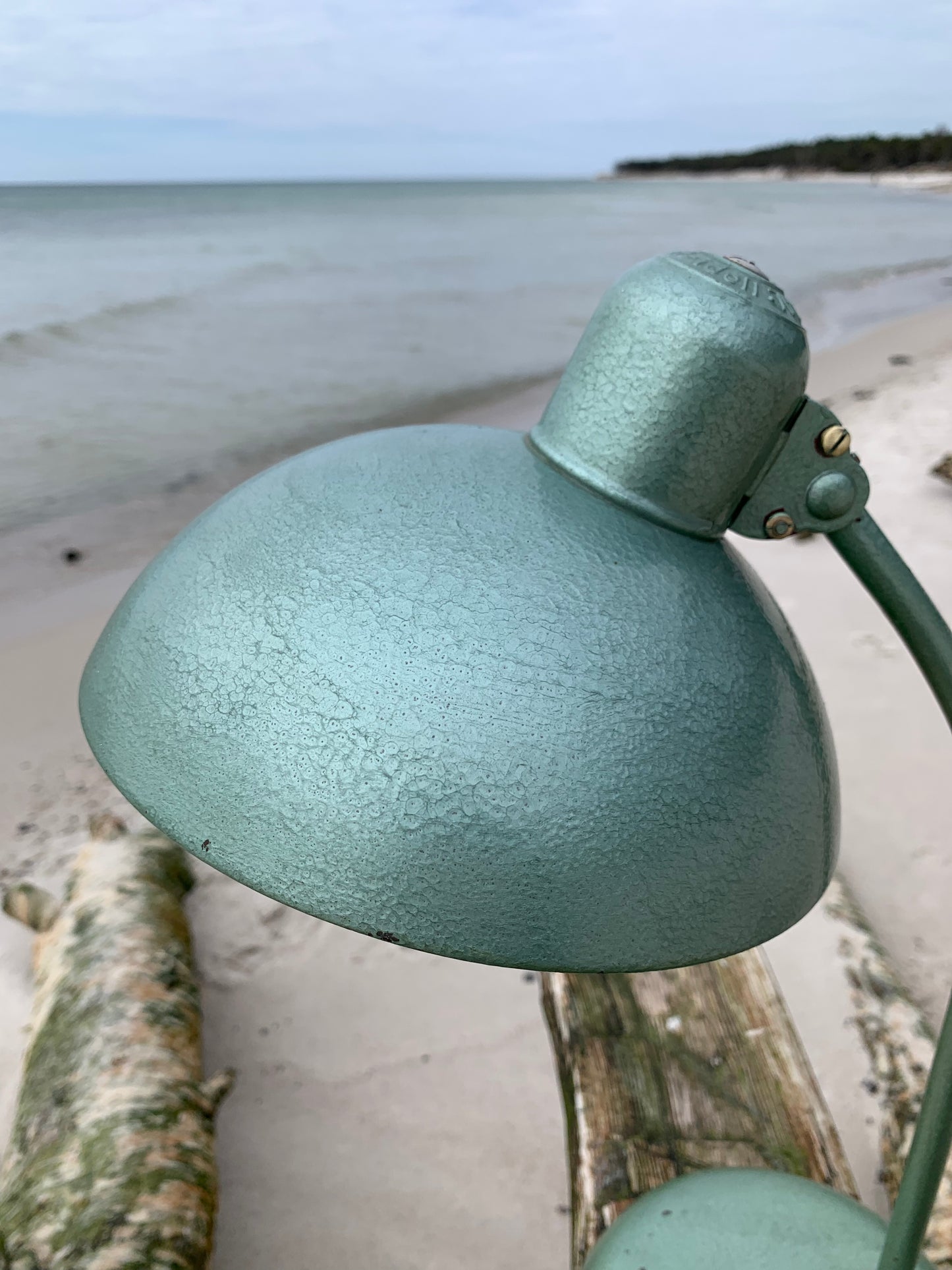 Kaiser Idell 6556 - Grüner Hammerschlaglack
