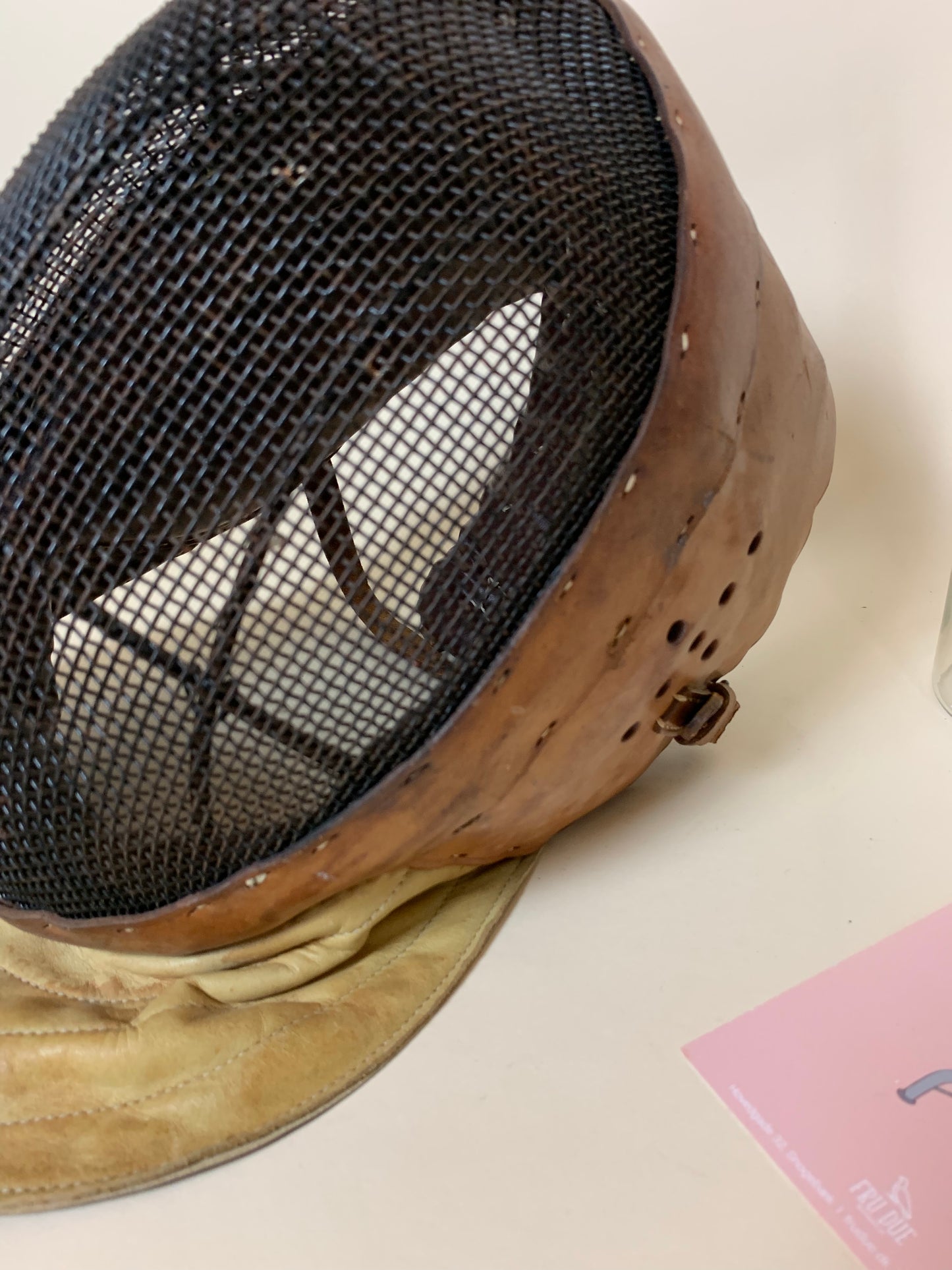 Schöne Fechtmaske