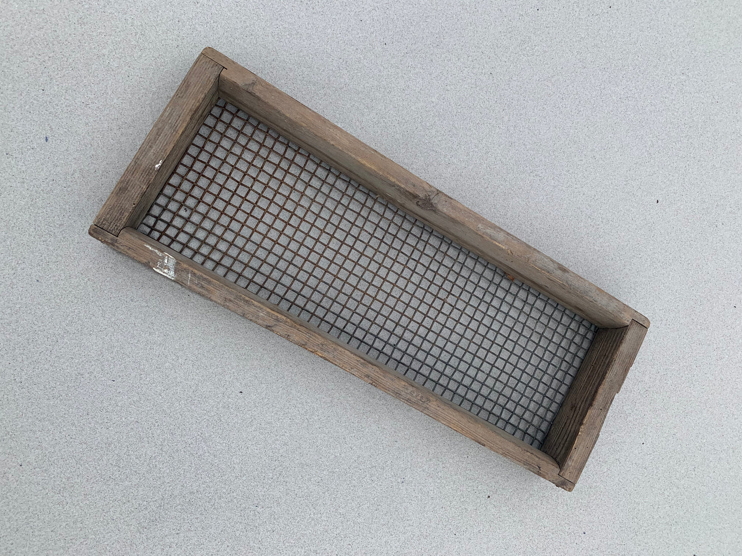 Zwiebelbox mit Drahtboden
