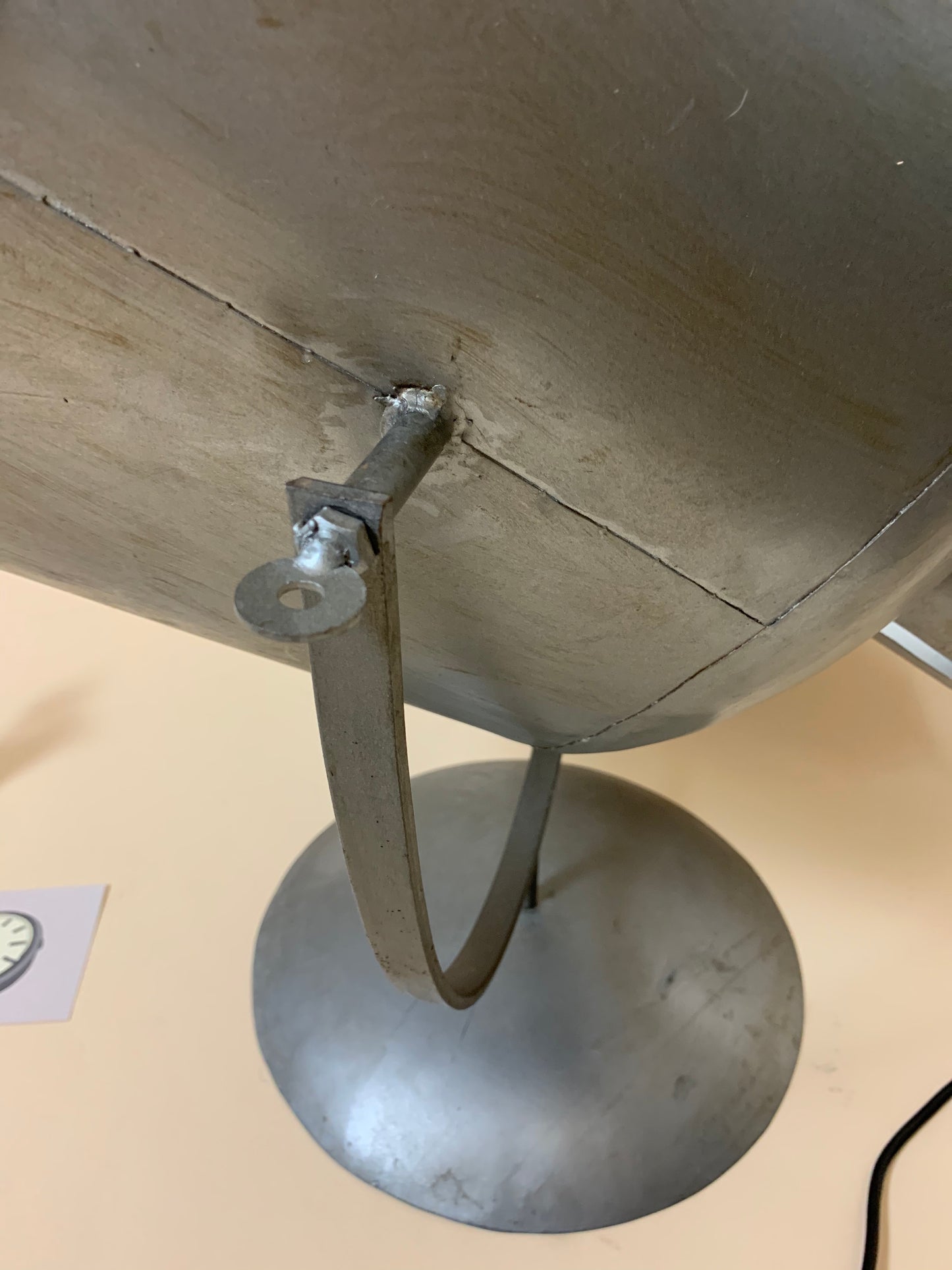 Große industrielle Stehlampe