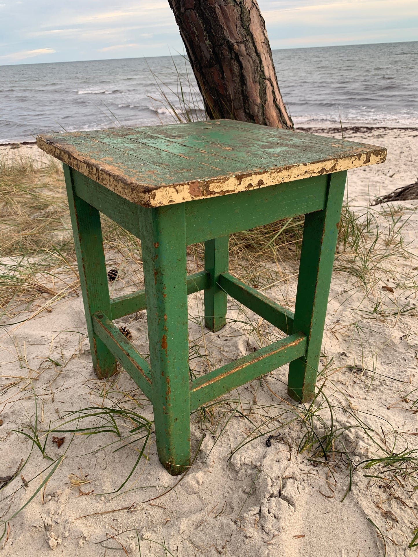 Der Hocker
