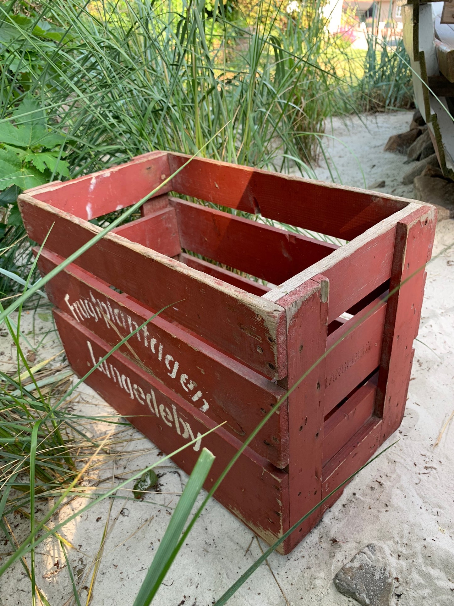Schöne alte Kiste aus Obstgärten in Langedeby