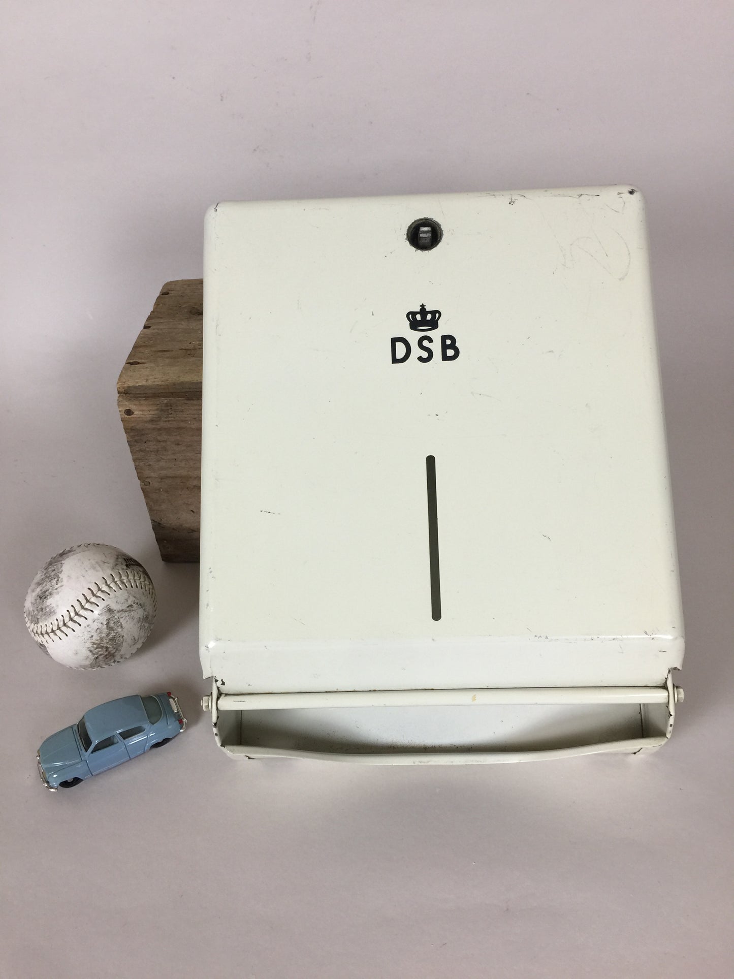 DSB-Papierhalter