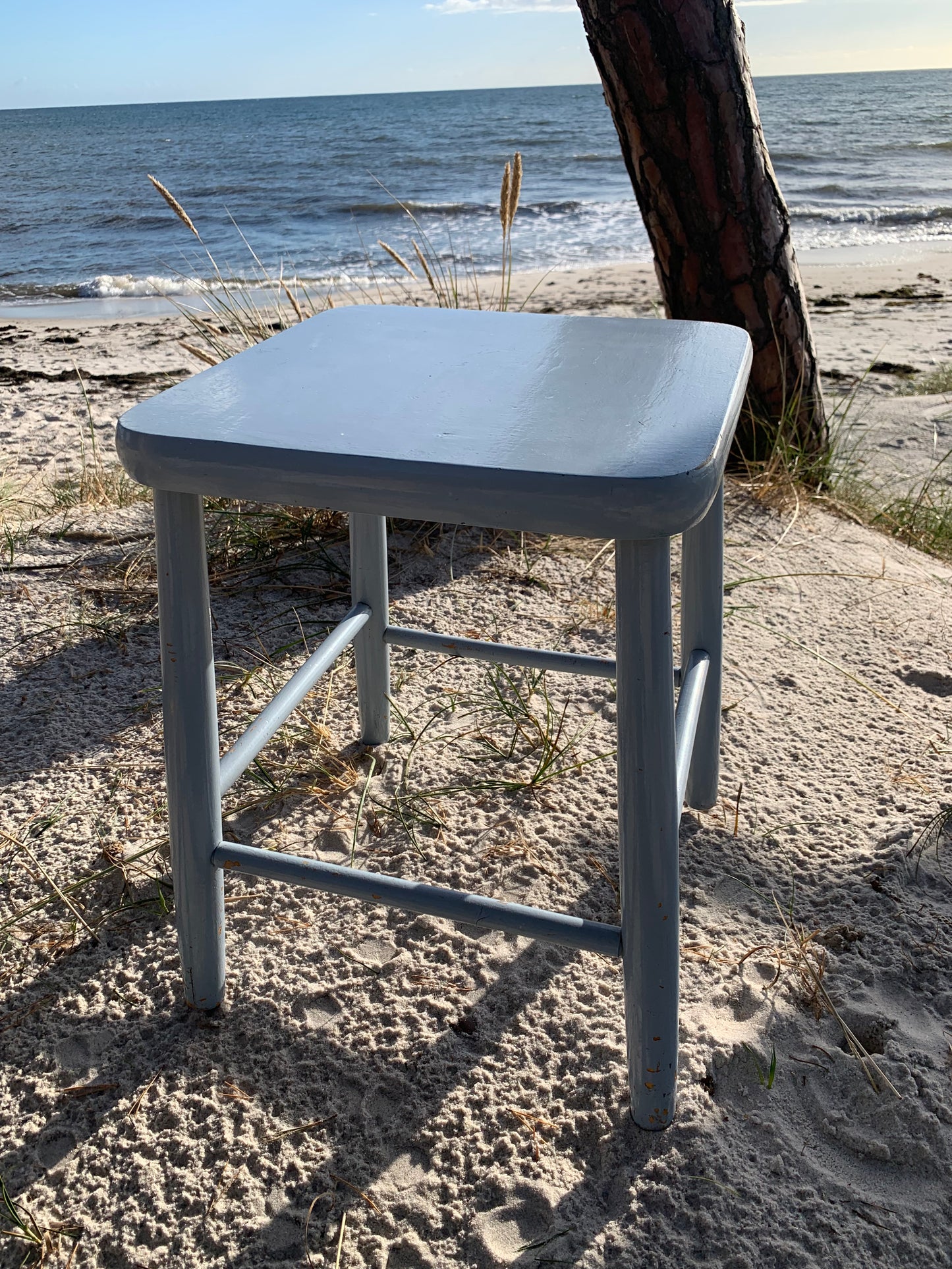 Der Hocker