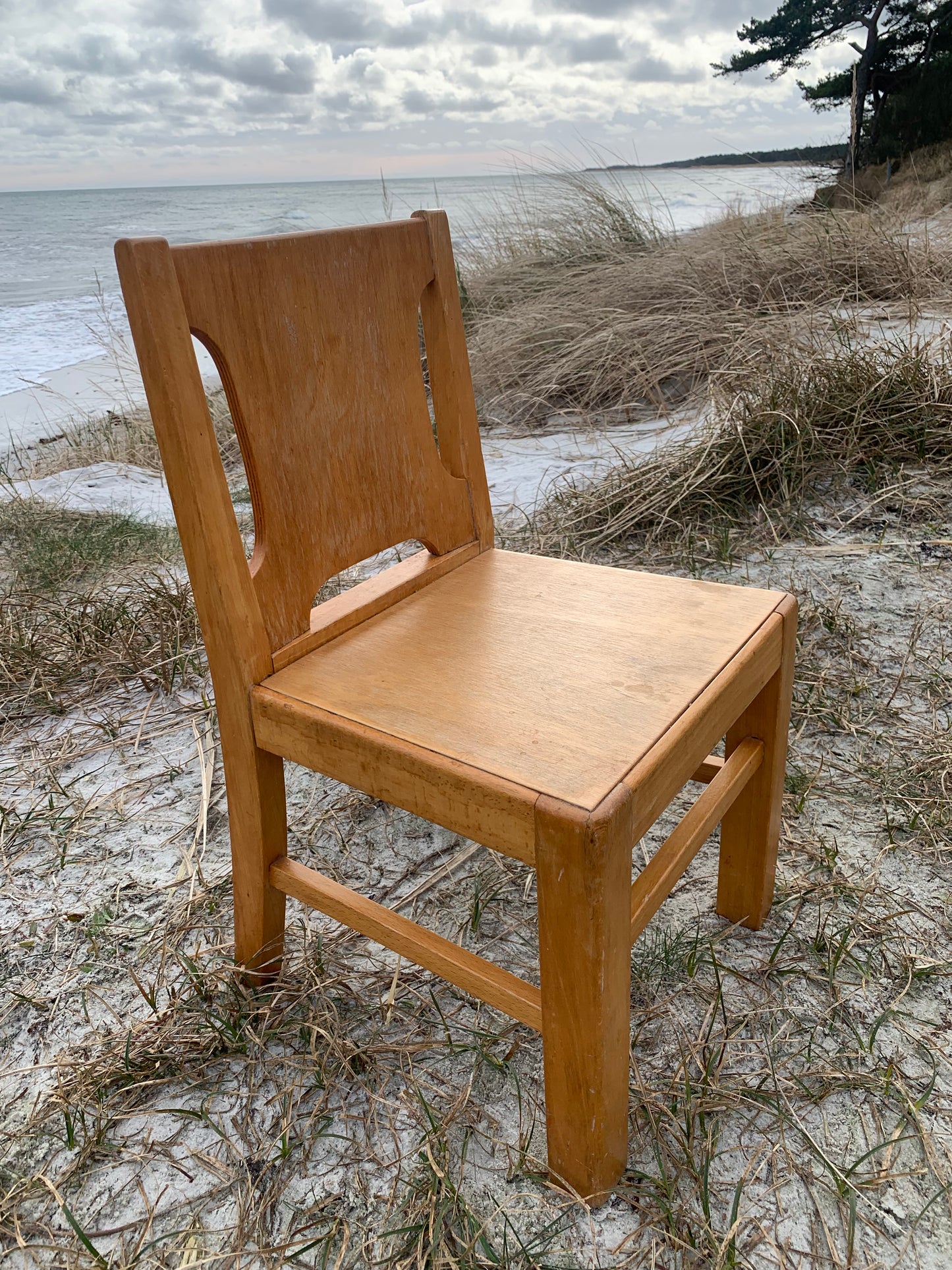 Kinderstuhl aus Holz