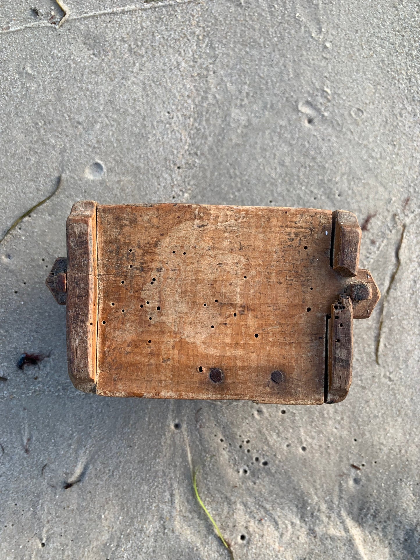 Käseform aus Holz