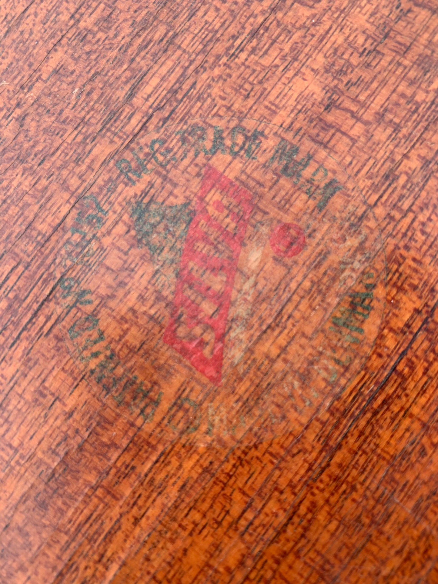 Tablett mit DSB-Logo