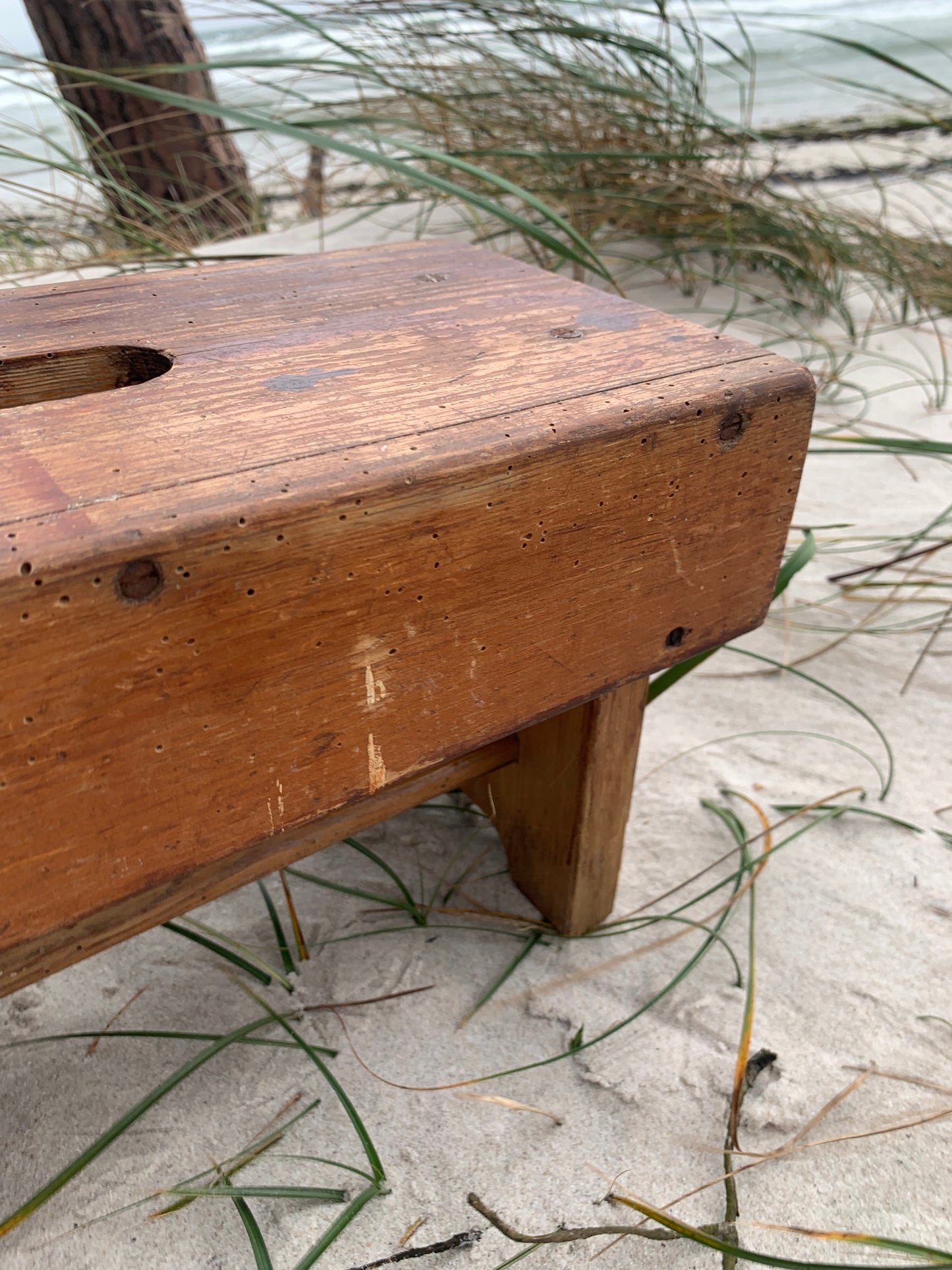 Hocker aus Holz