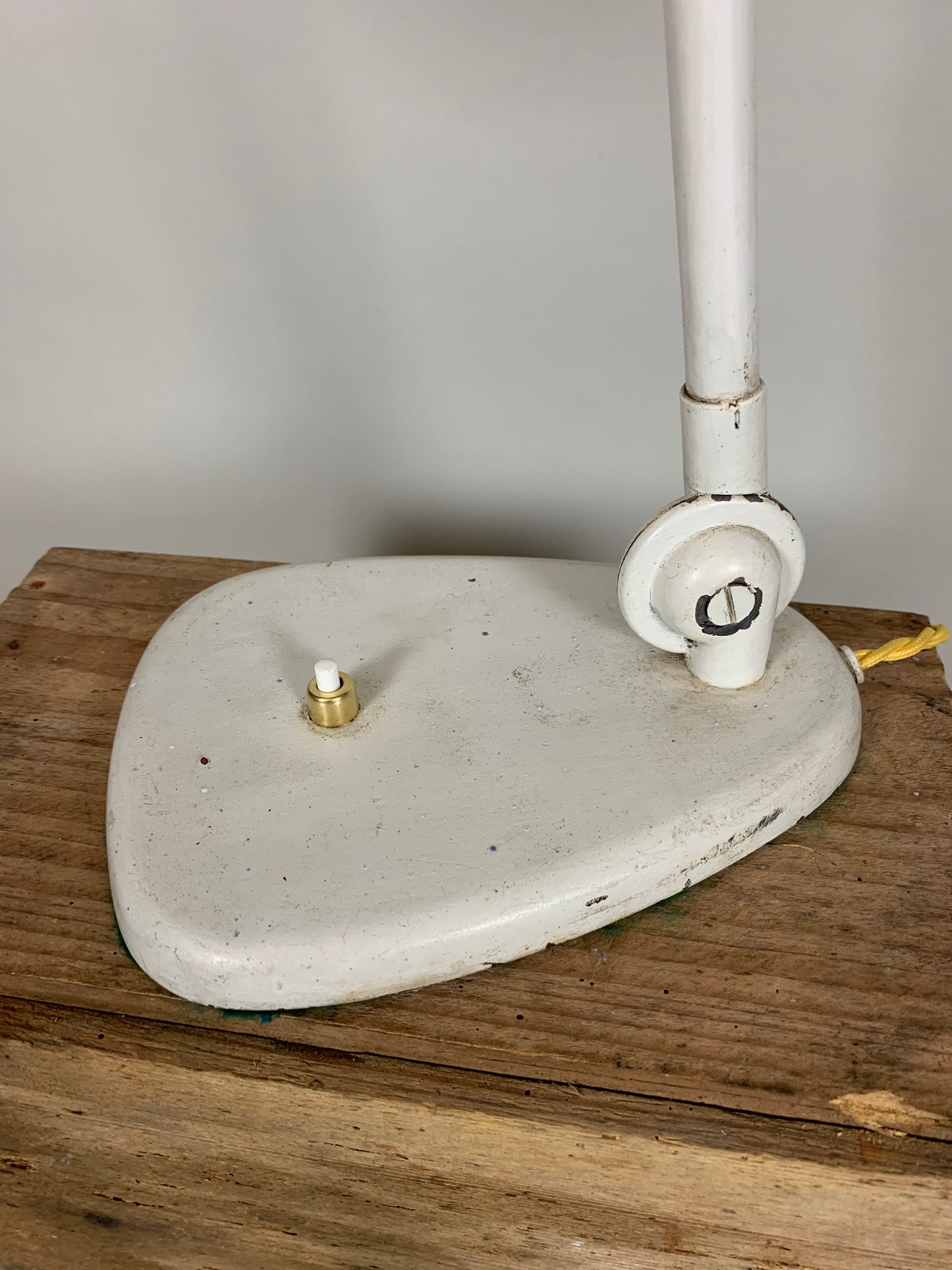 Schöne Vintage Lampe, die Vilhelm Lauritzen zugeschrieben wird