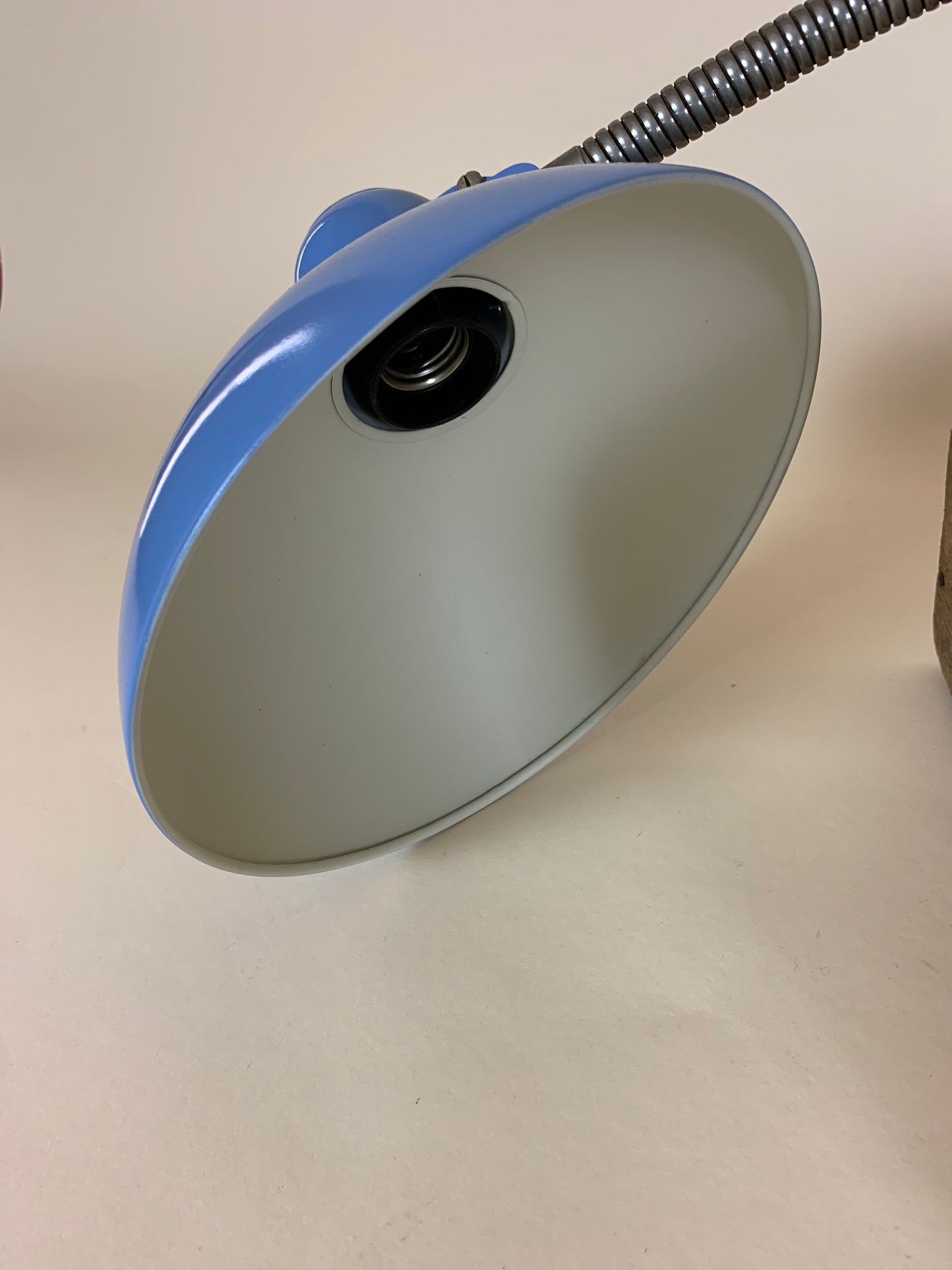 Kaiser Idell 6740 - Taubenblau