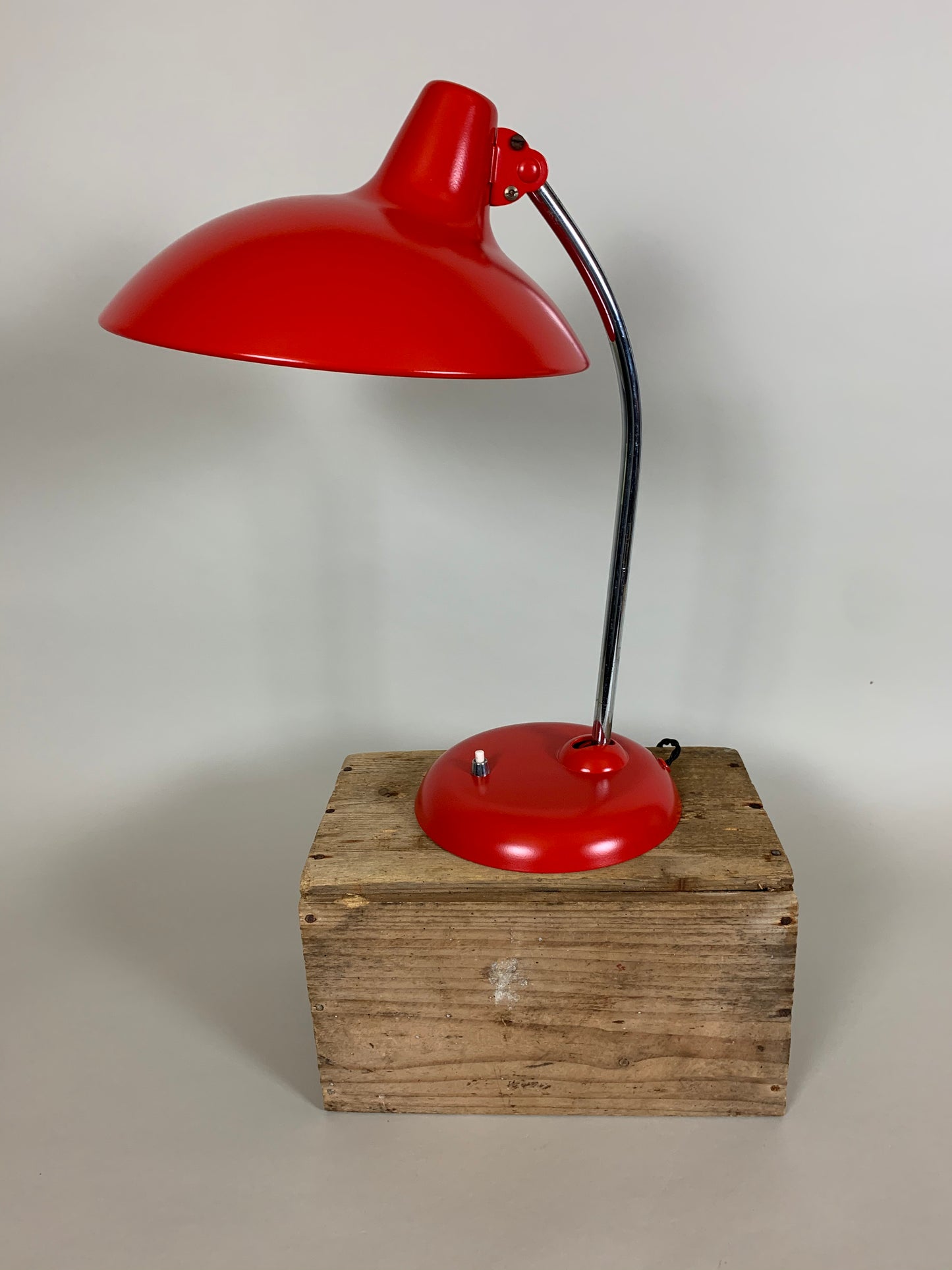 Kaiser Idell 6786 - Rot