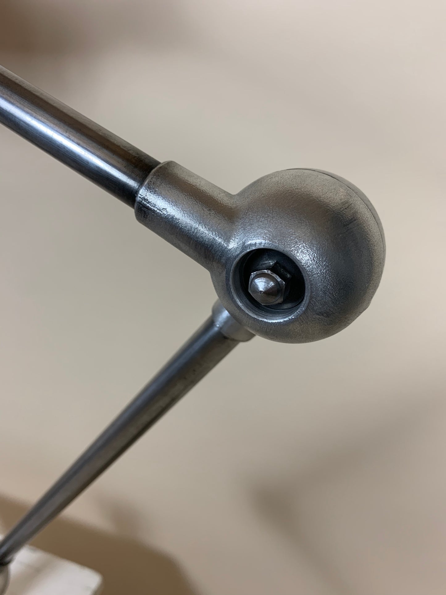 Schöne Jieldé Stehlampe mit 4 Armen