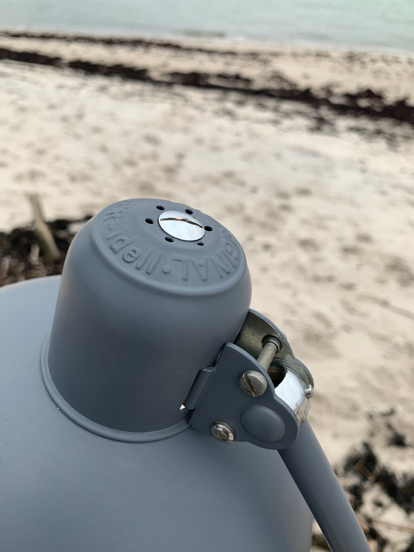 Kaiser Idell 6556 - Grau