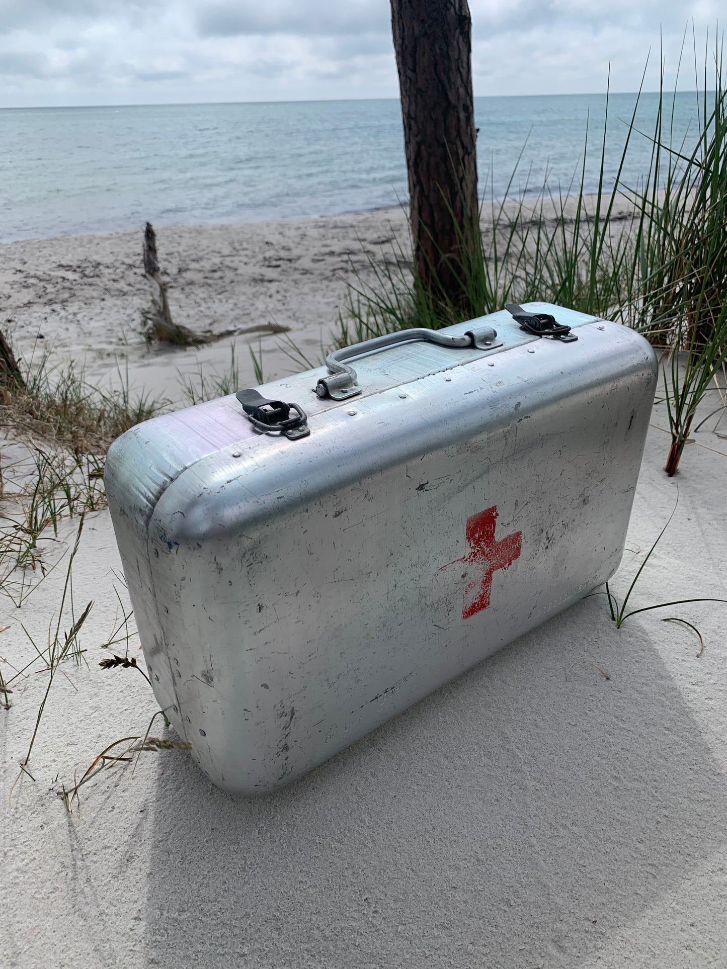 Kasten des Roten Kreuzes