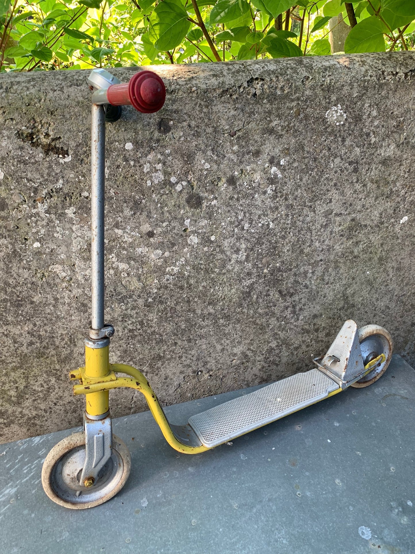 Scooter mit viel rohem Charme