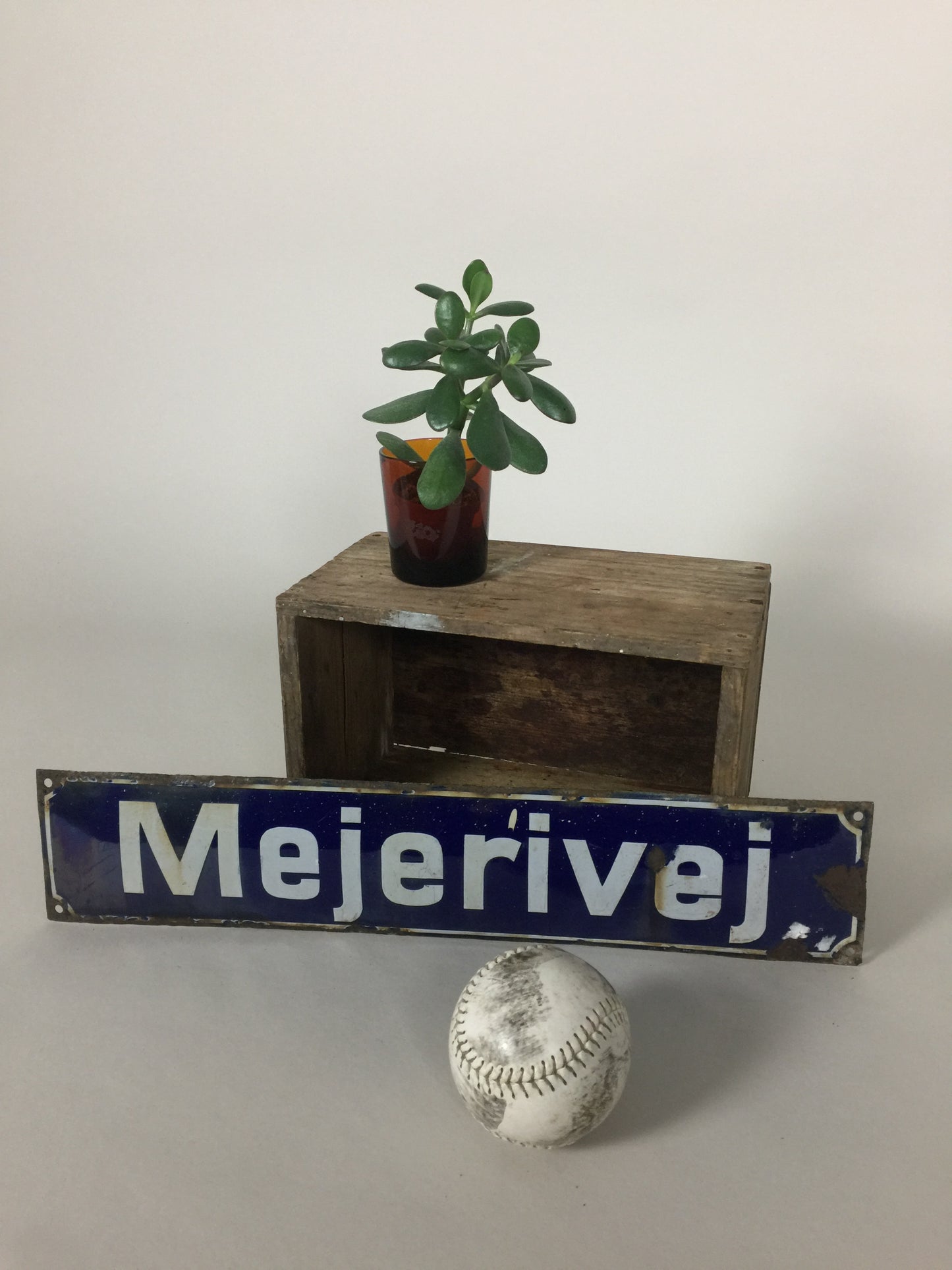 Straßenschild aus Emaille mit schöner Patina
