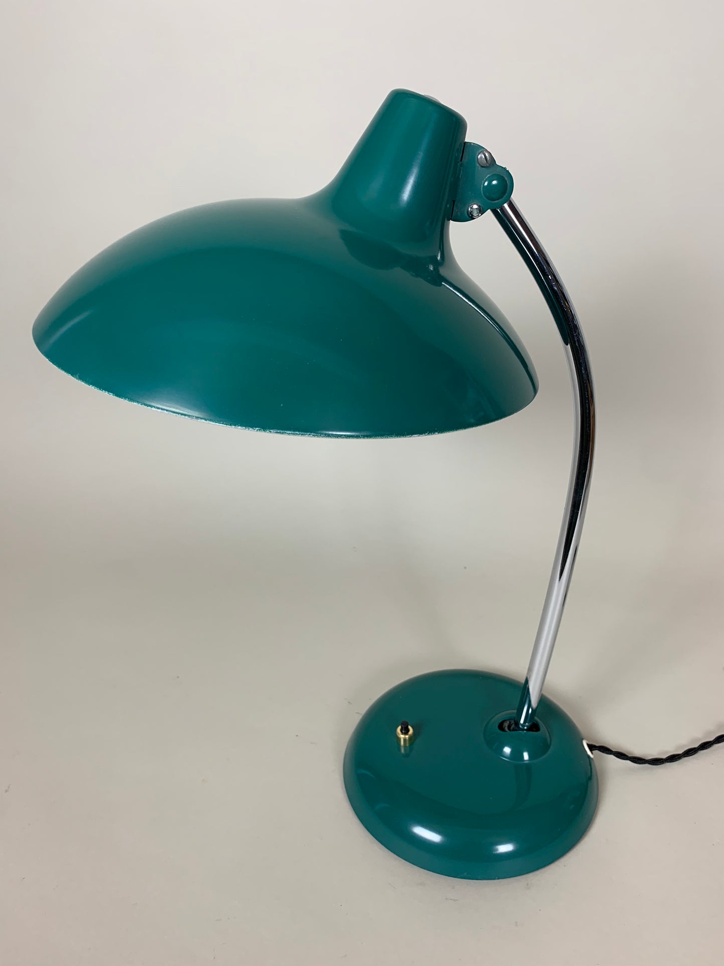 Kaiser Idell 6786 - Original grün