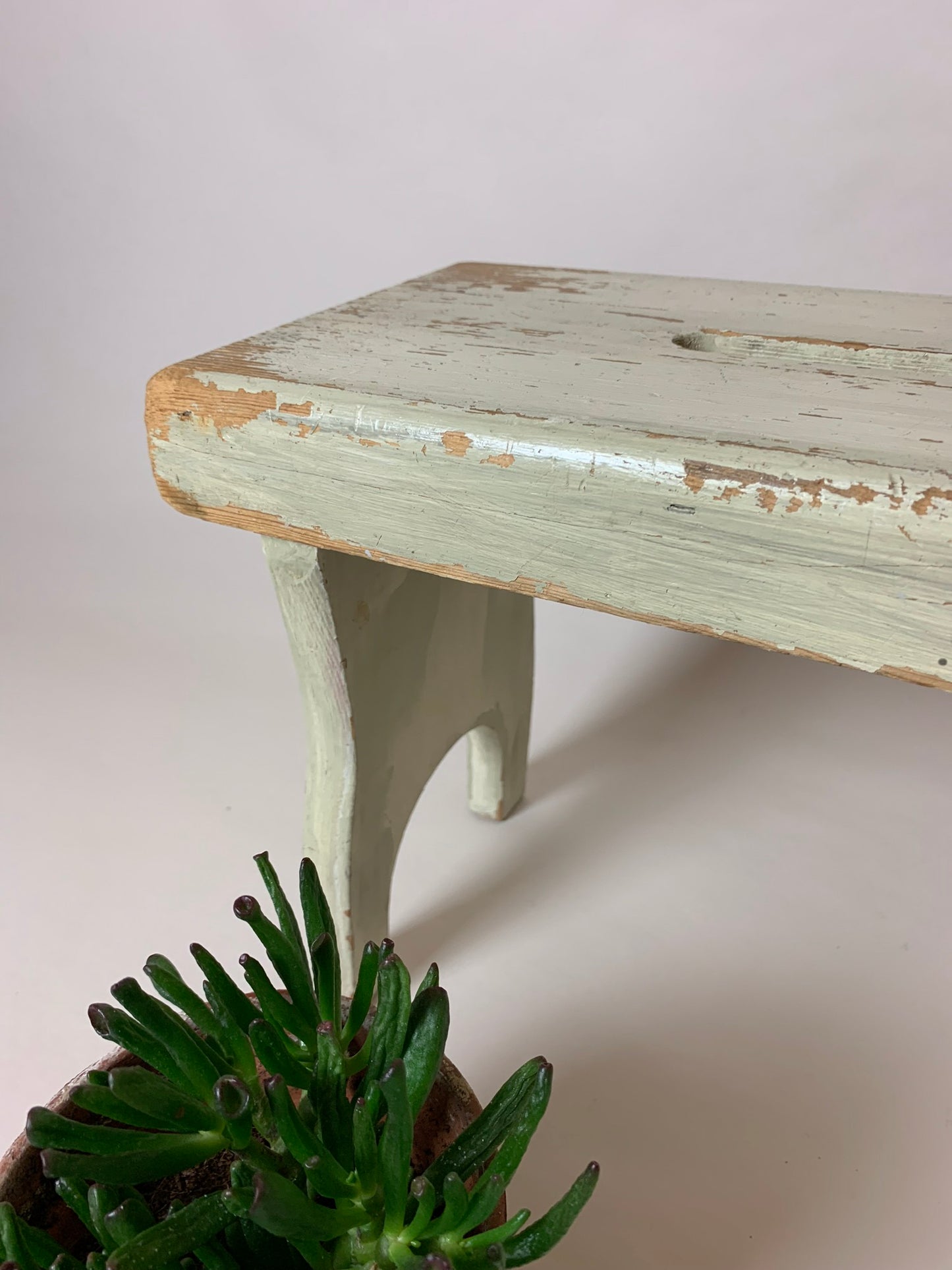 Schöner alter Hocker