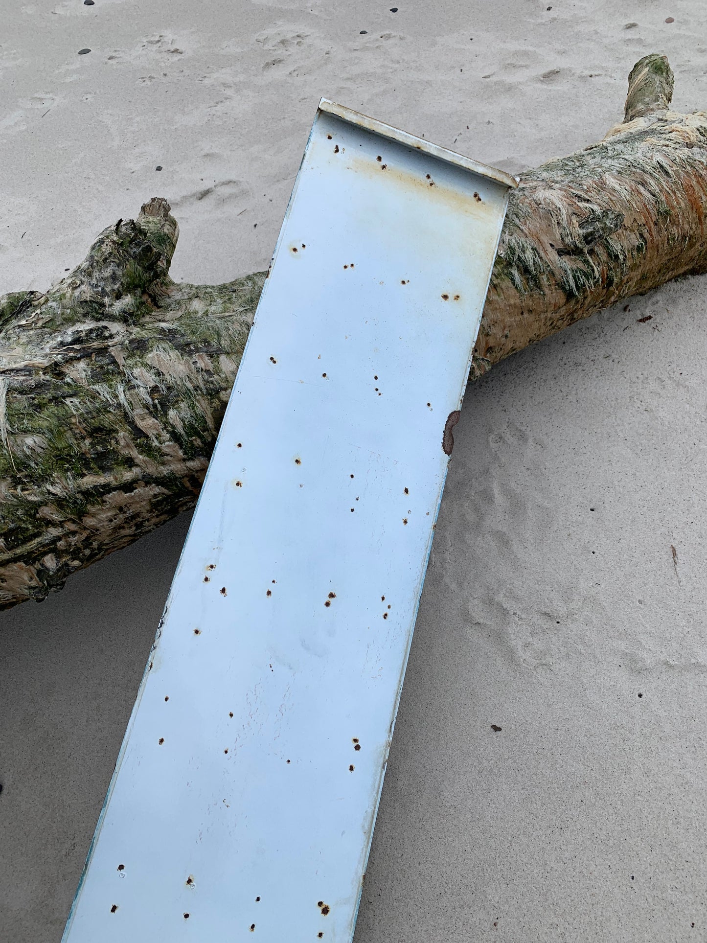 Großes Schild vom Bahnhof Ballerup