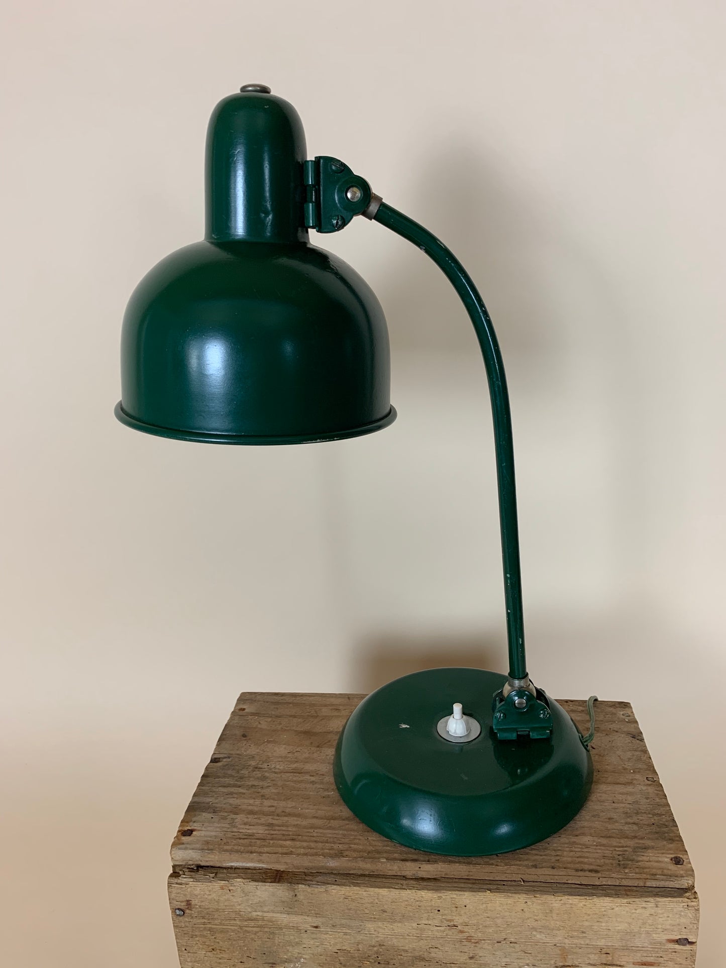 Grüne Bauhauslampe