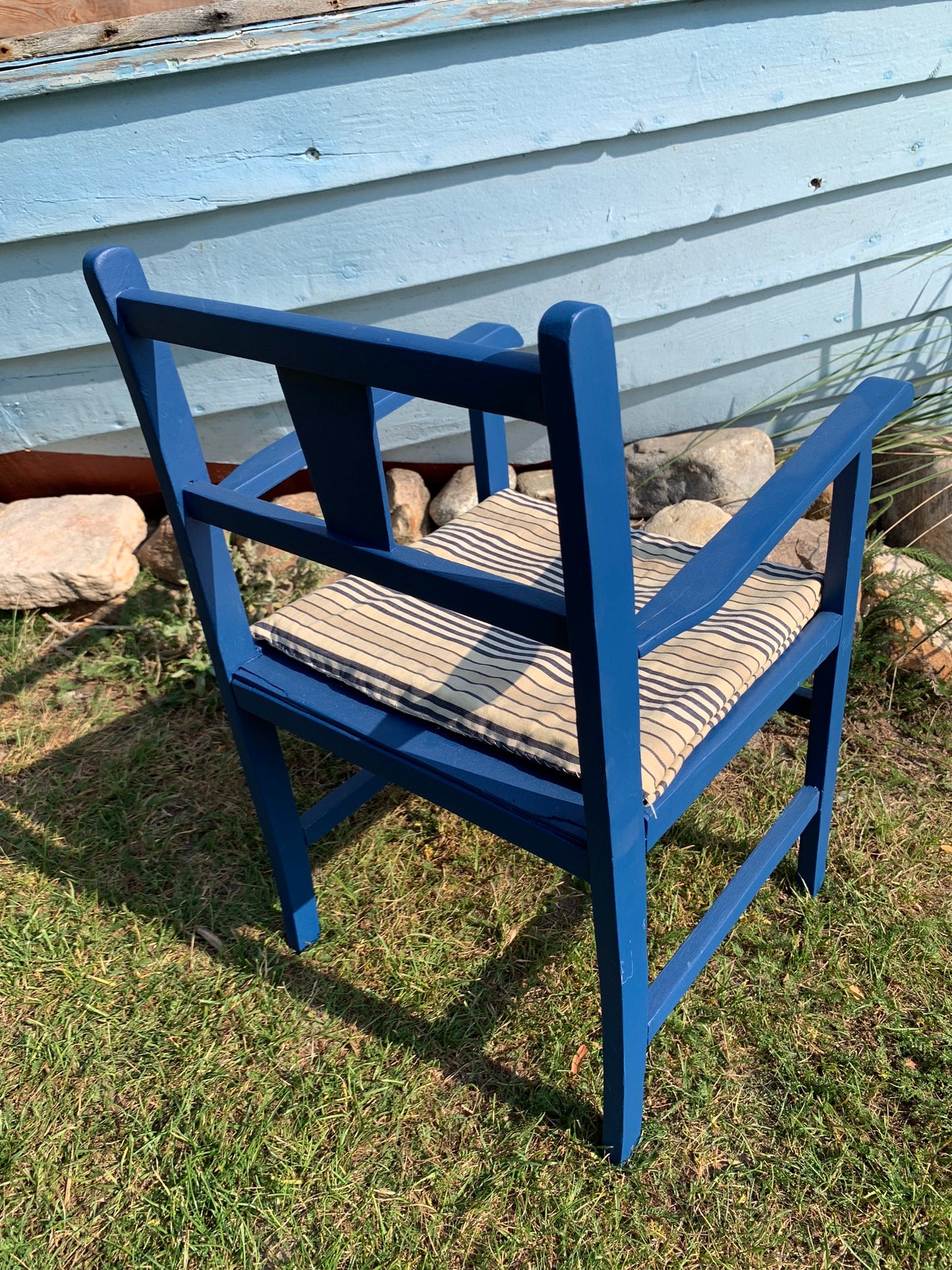 Kaare klint Kinderstuhl in Blau mit Kissen