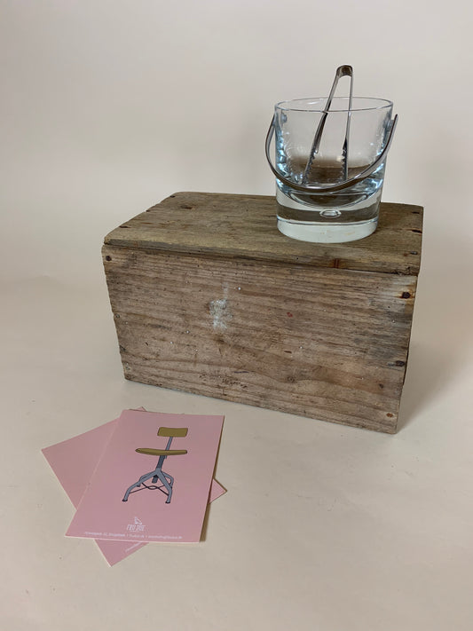 Eiskübel aus glattem Glas mit schönem, dickem Boden und Stahlgriff