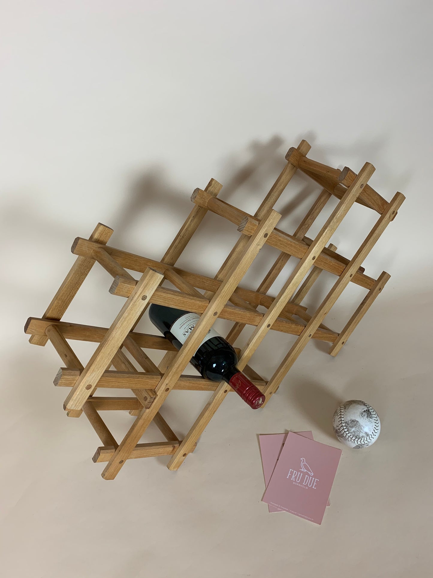 Weinregal aus Holz