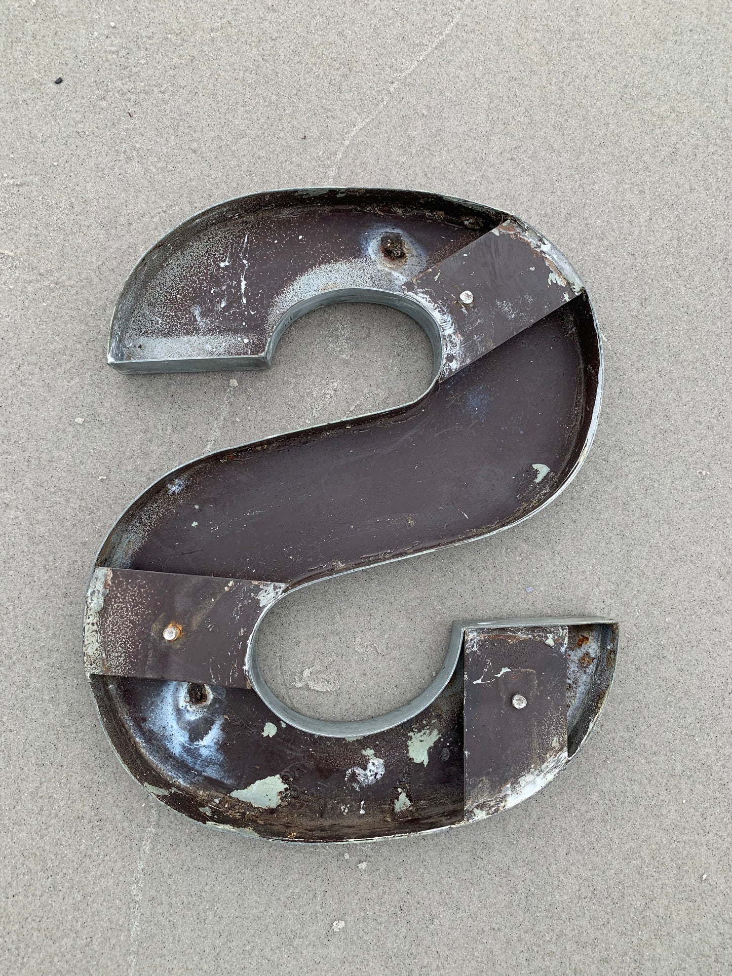 Buchstabe - S (Fassadenbuchstabe)