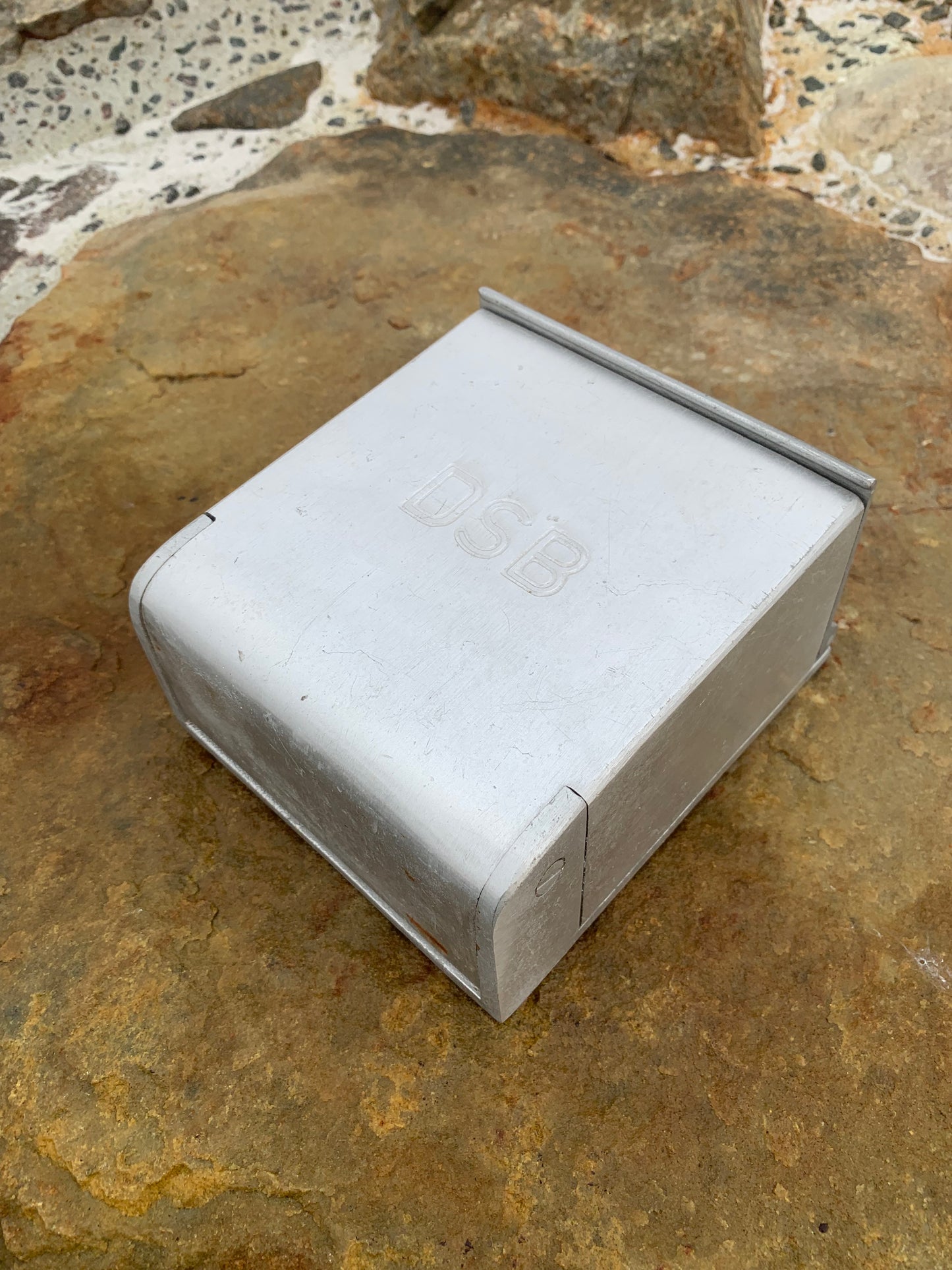 DSB Aschenbecher mit Logo